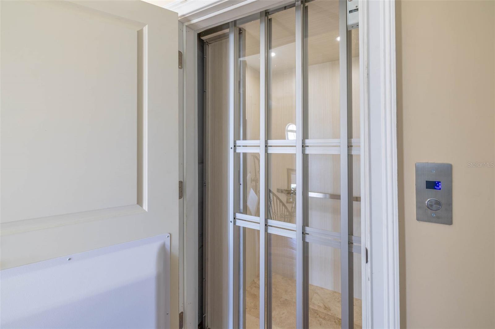 TB8391162 Property Photo