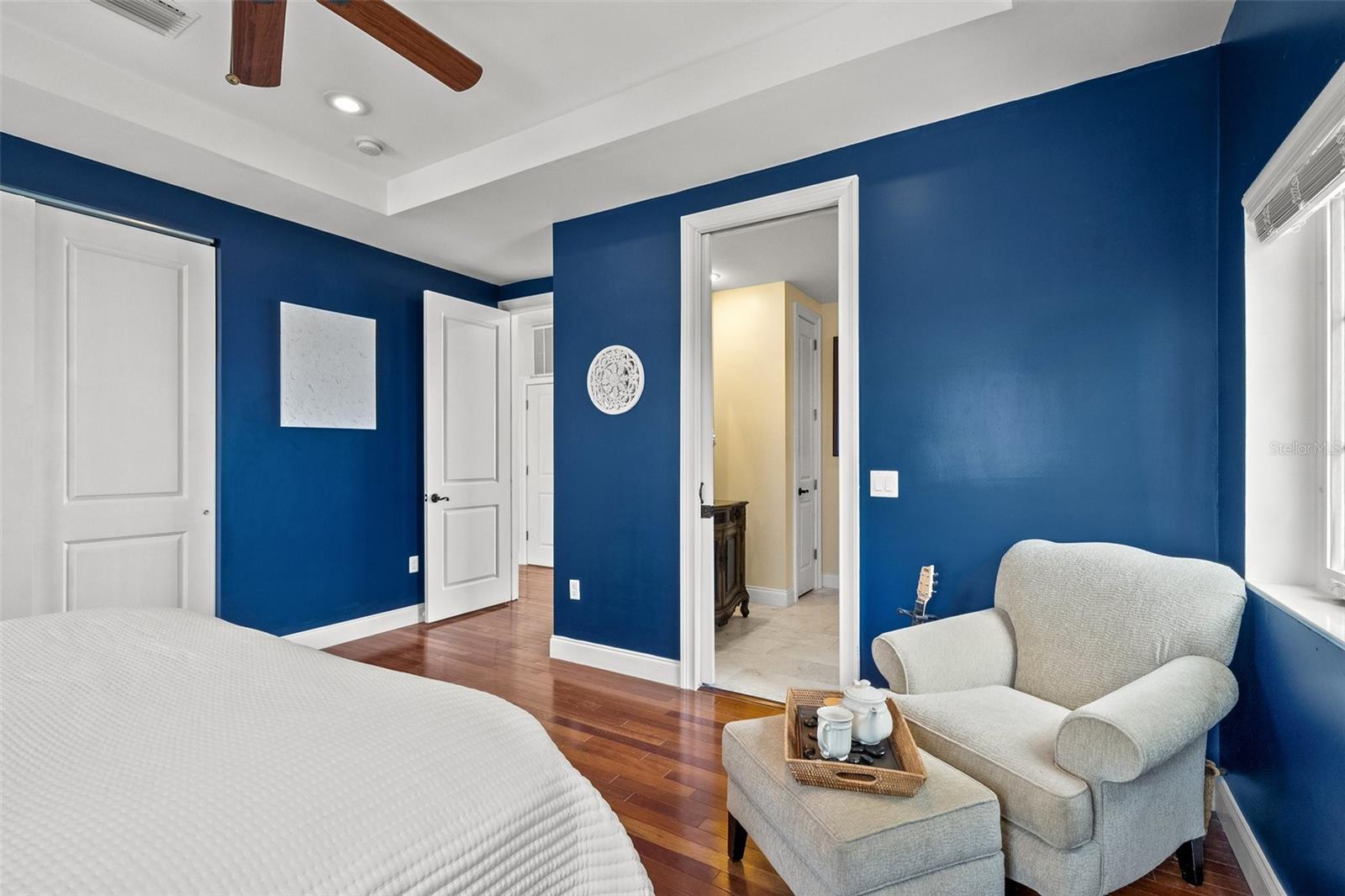 TB8391162 Property Photo