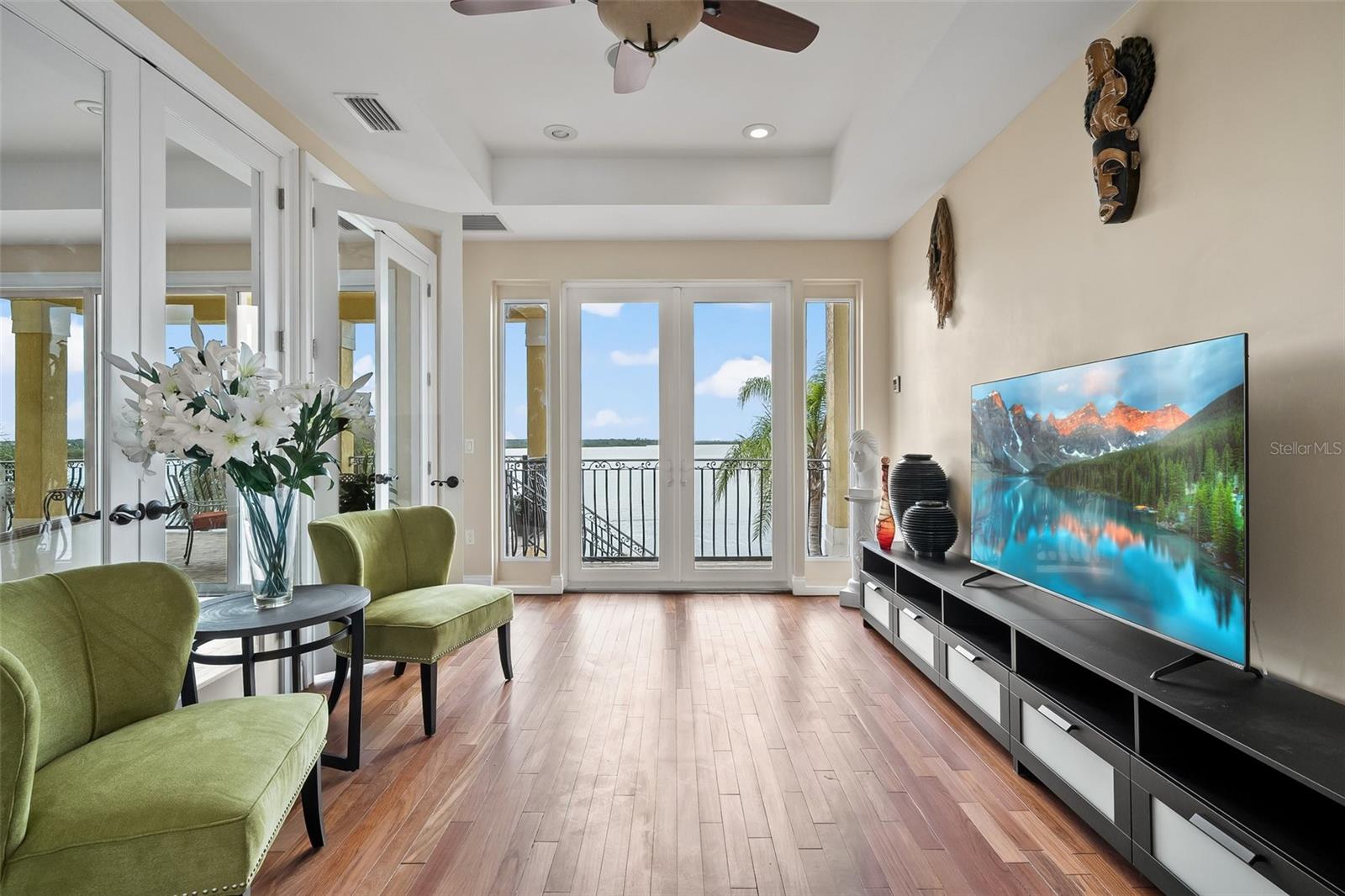 TB8391162 Property Photo