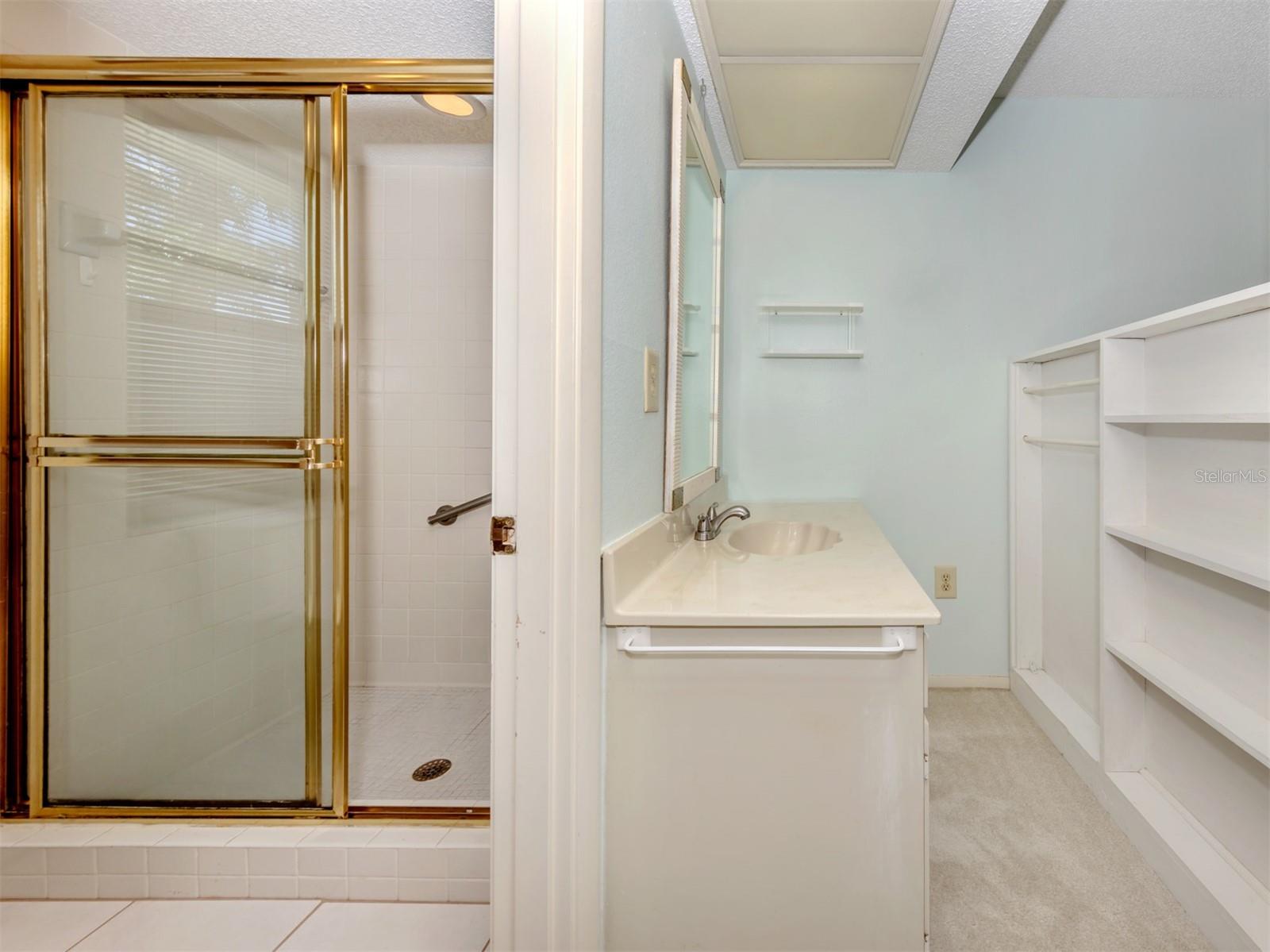 1240 LUCAYA AVE, VENICE, FL, 34285