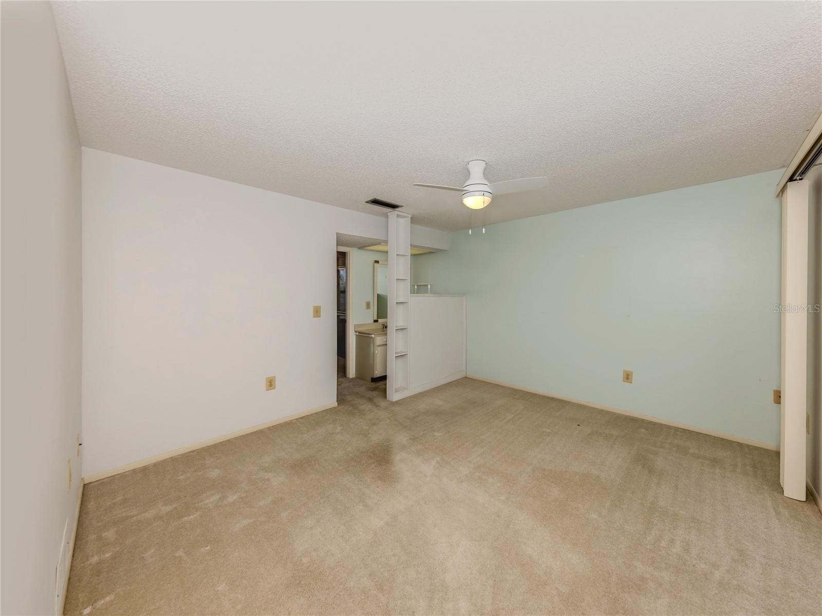 1240 LUCAYA AVE, VENICE, FL, 34285