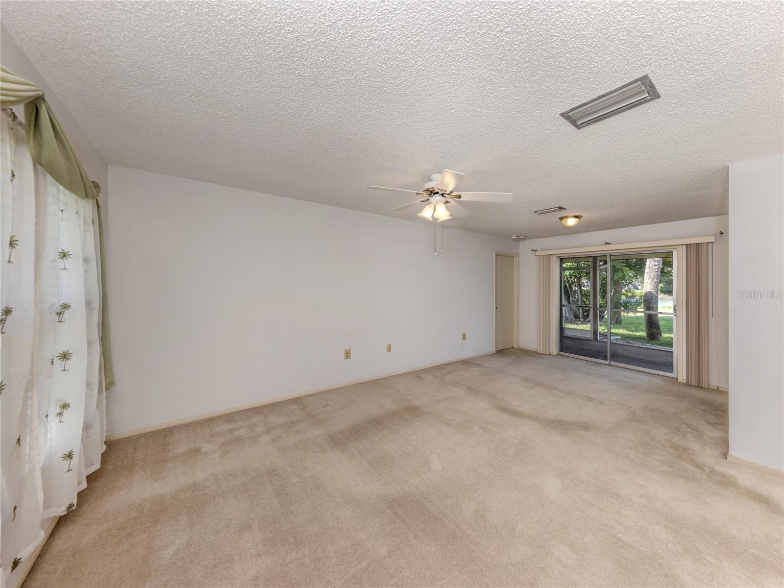 1240 LUCAYA AVE, VENICE, FL, 34285