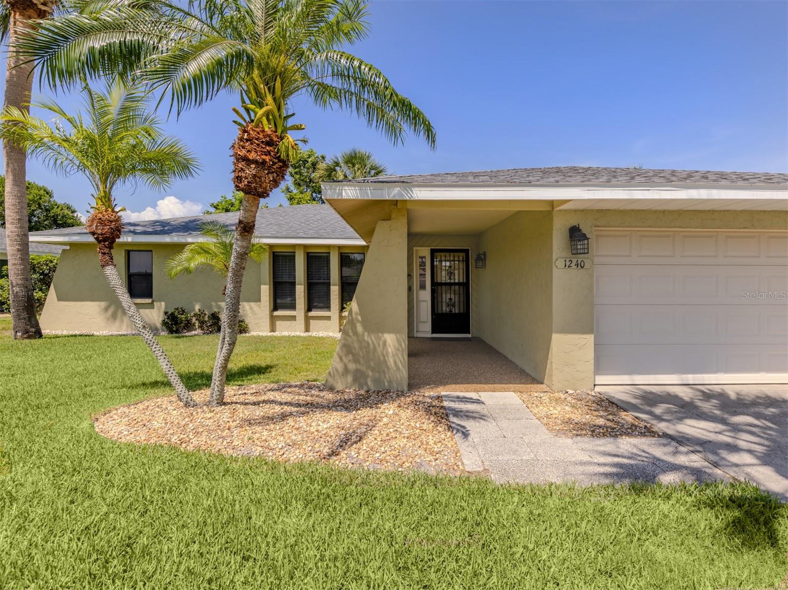 1240 LUCAYA AVE, VENICE, FL, 34285