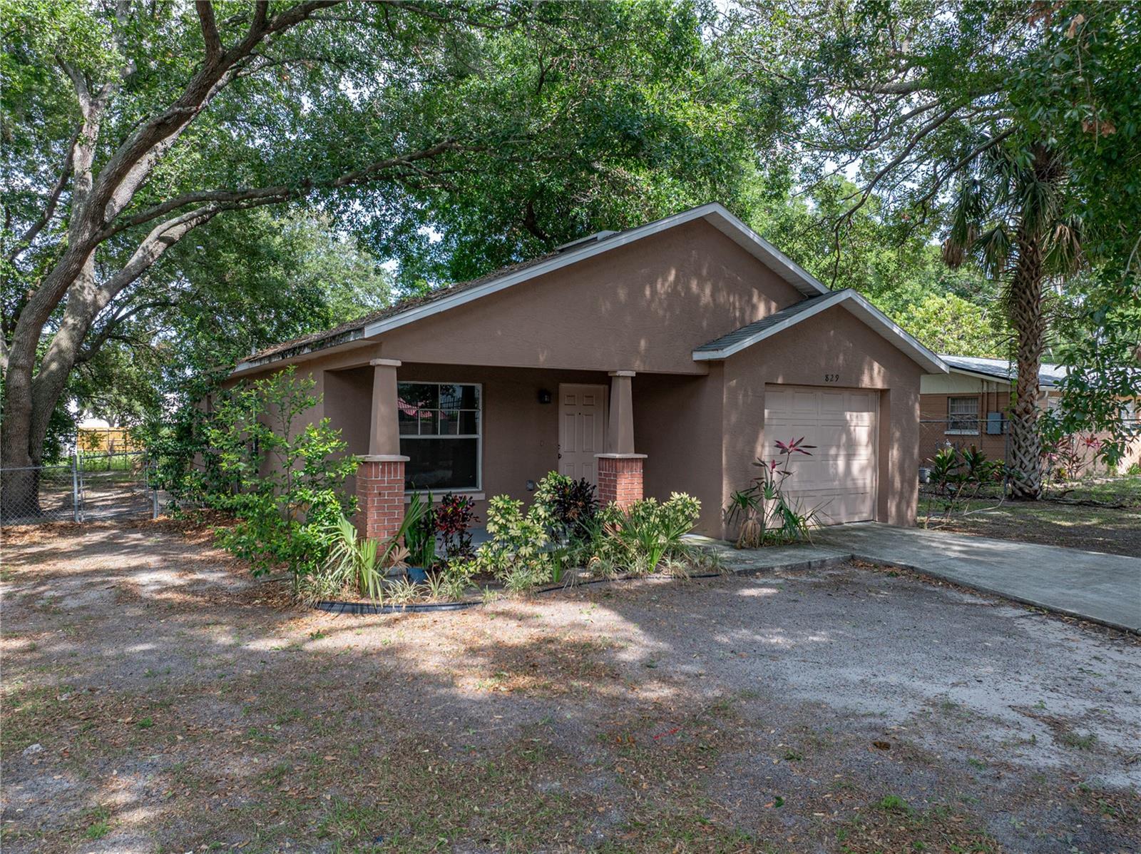 829 N LAKE AVE, LAKELAND, FL, 33801
