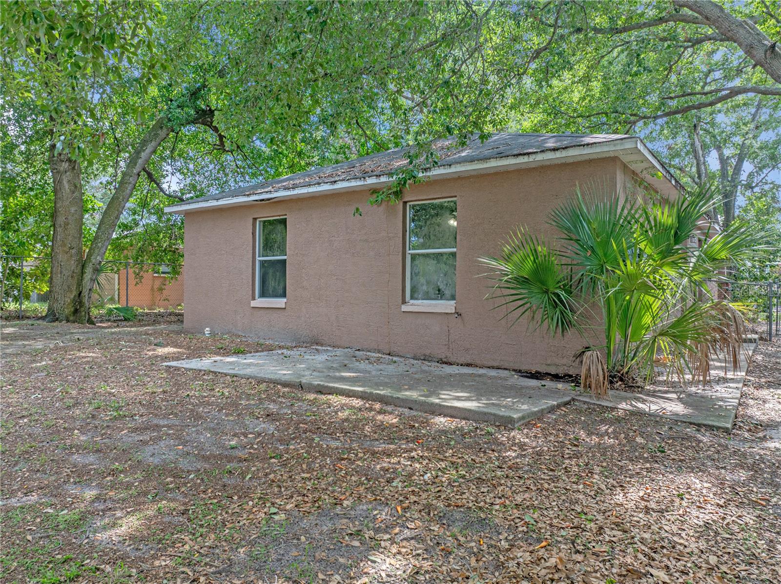 829 N LAKE AVE, LAKELAND, FL, 33801