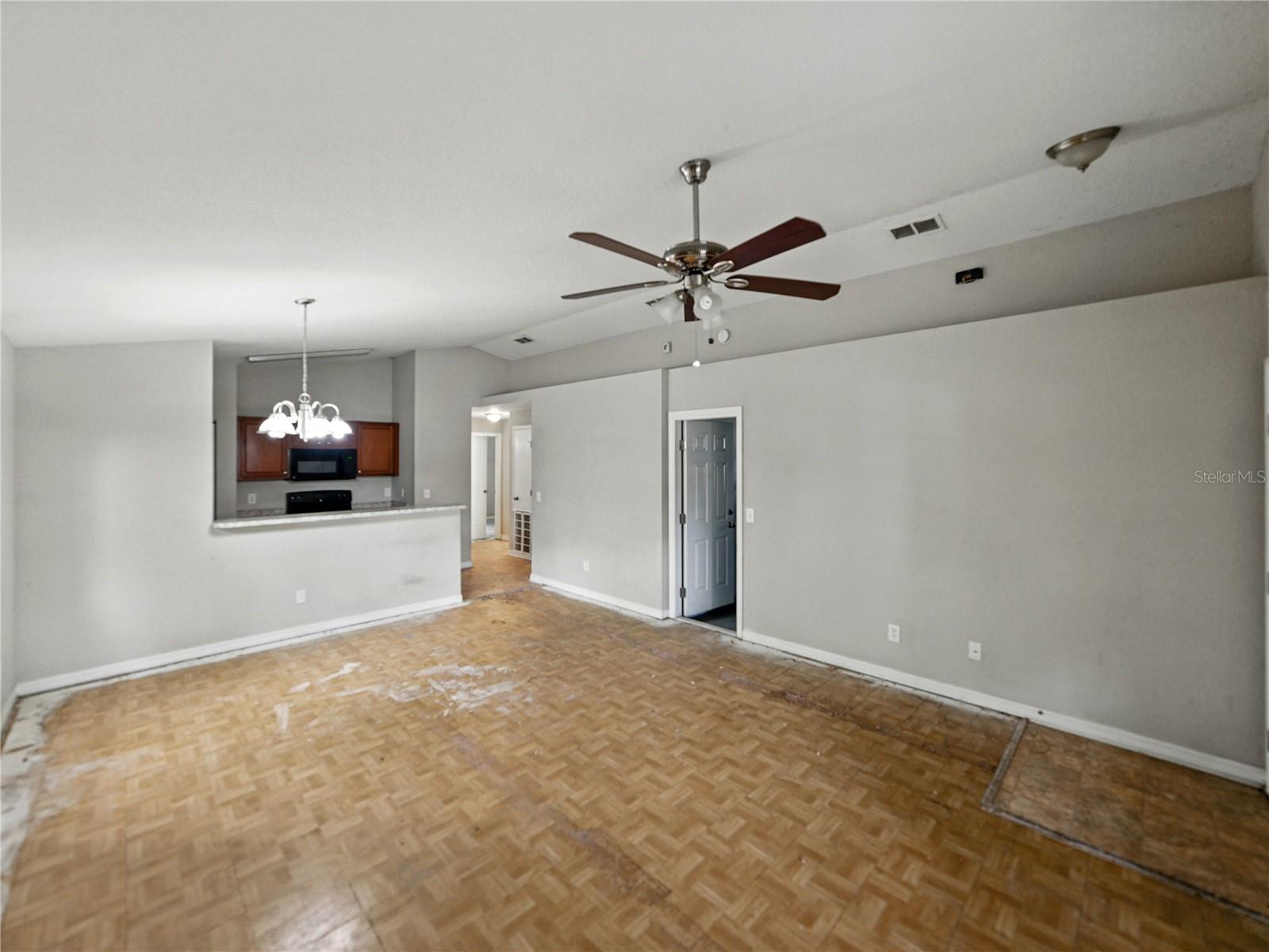 829 N LAKE AVE, LAKELAND, FL, 33801