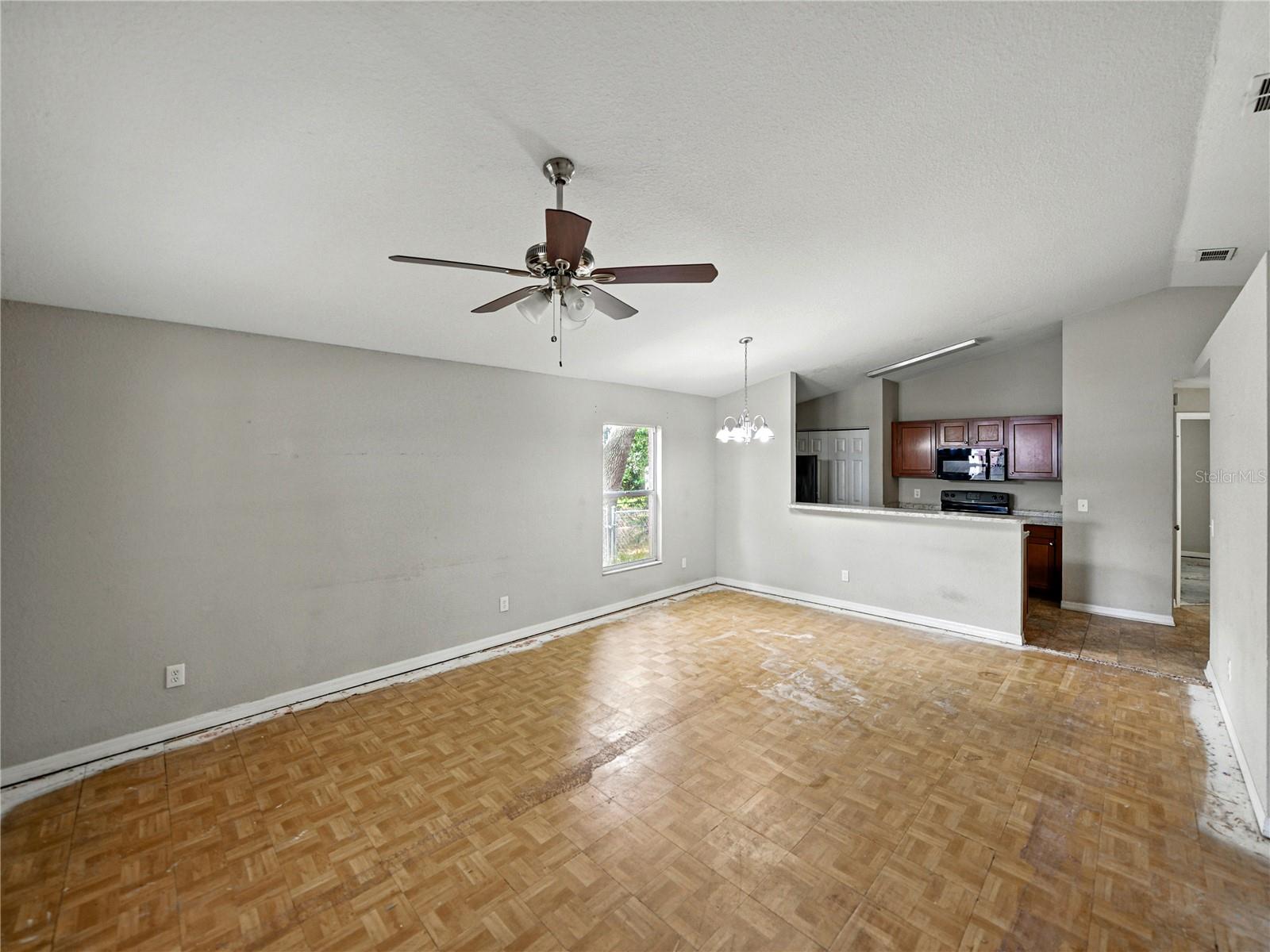 829 N LAKE AVE, LAKELAND, FL, 33801