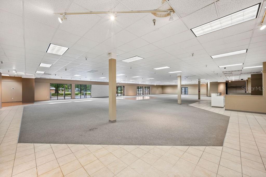 1225 N COMBEE RD, LAKELAND, FL, 33801