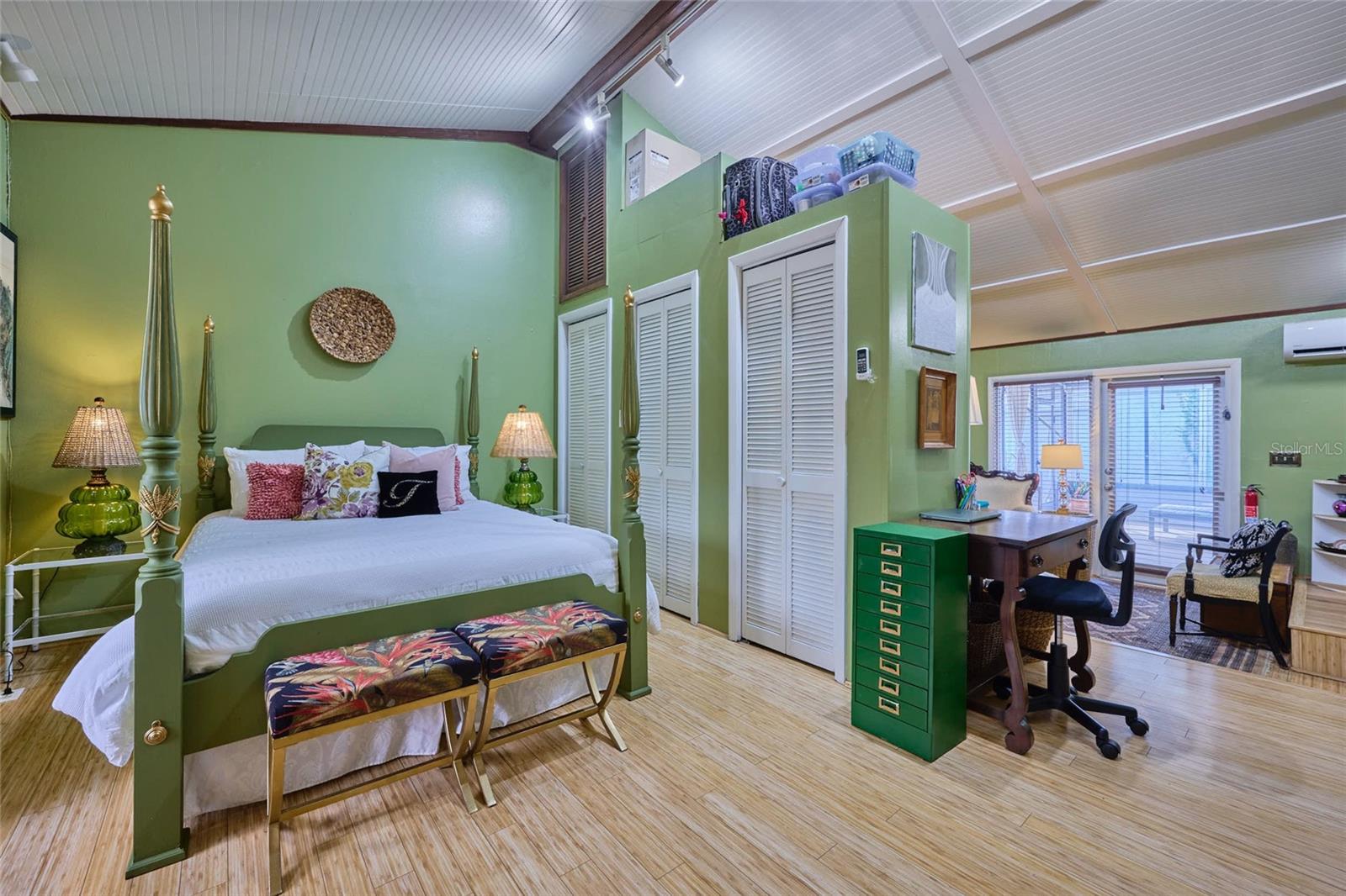 740 OVERLOOK DR, WINTER HAVEN, FL, 33884