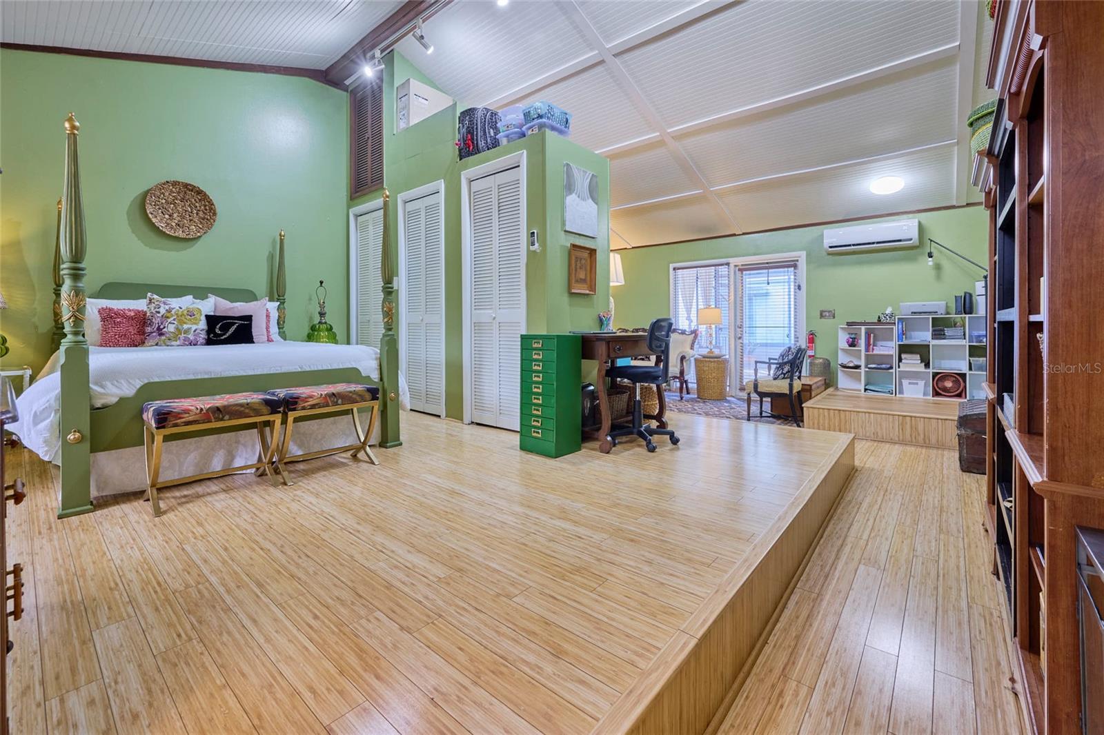 740 OVERLOOK DR, WINTER HAVEN, FL, 33884