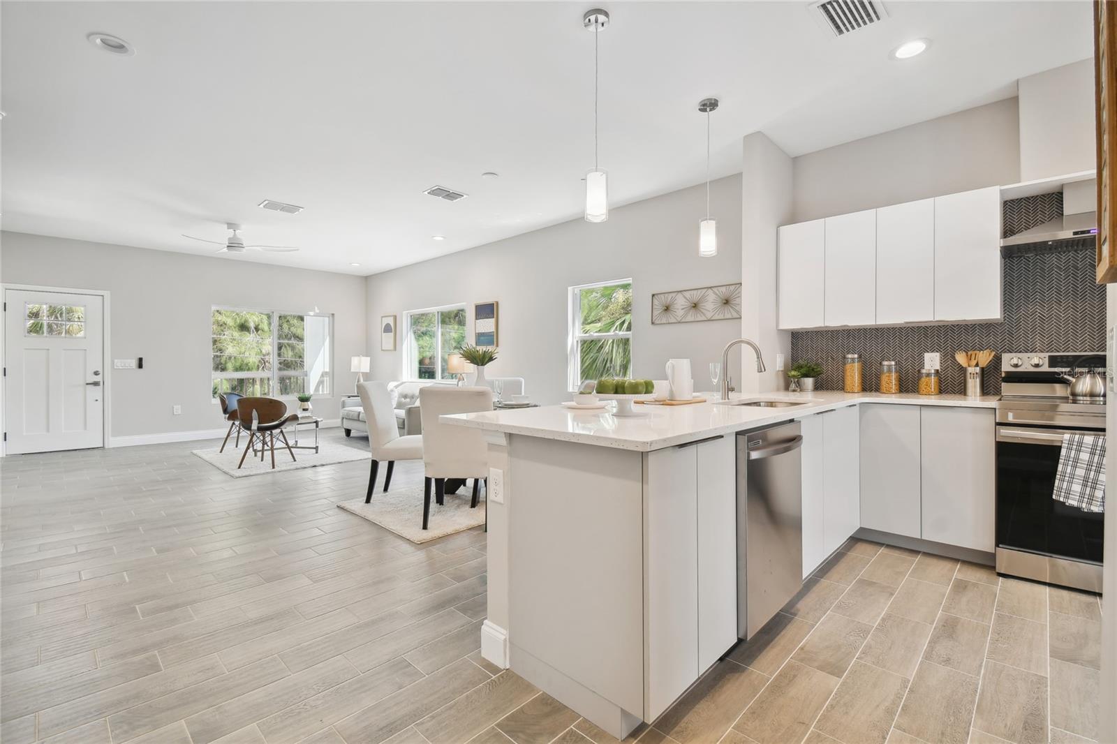 6433 WERNER AVE, NEW PORT RICHEY, FL, 34652