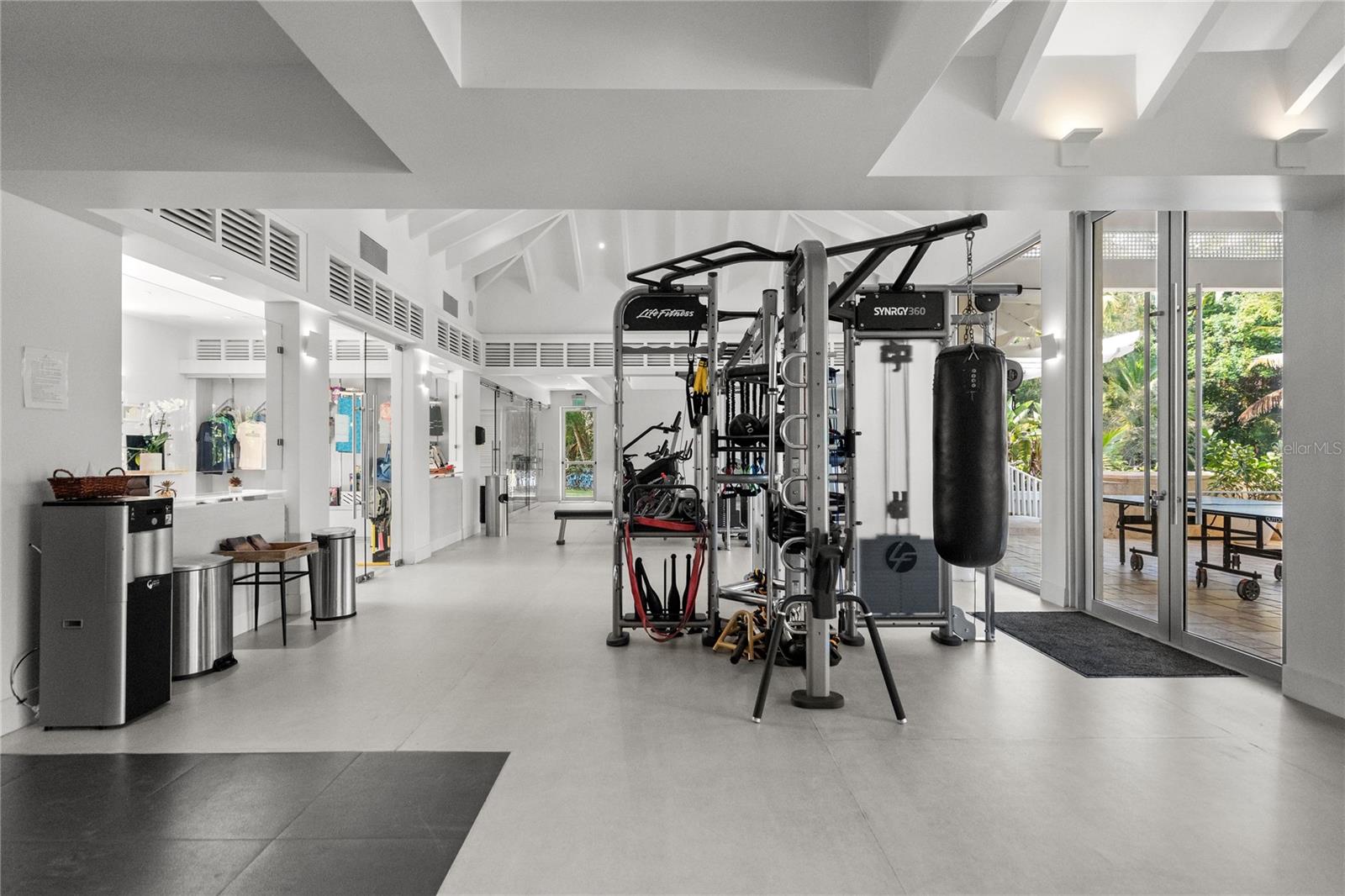 PR9113943 Property Photo