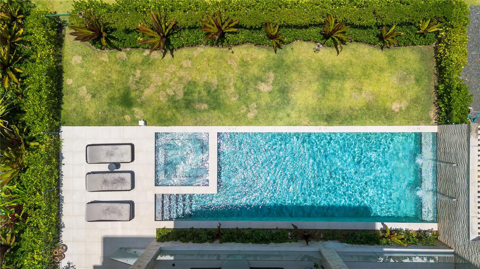 PR9113943 Property Photo