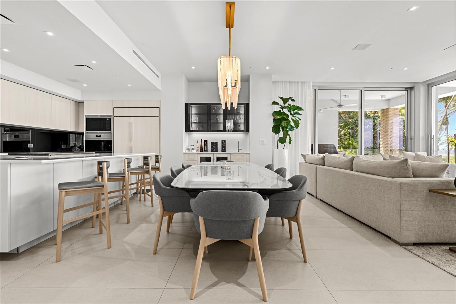 PR9113943 Property Photo