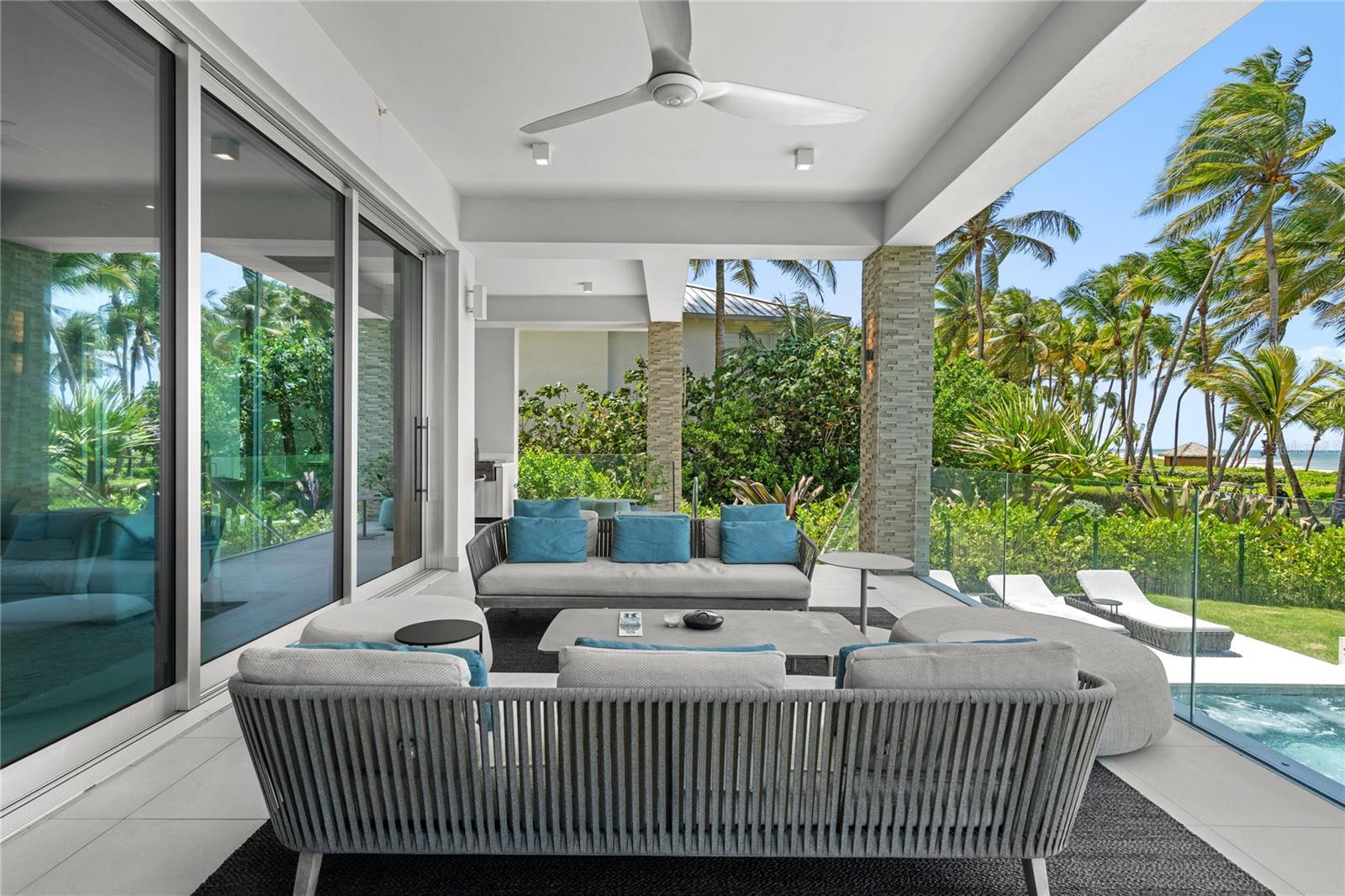 PR9113943 Property Photo