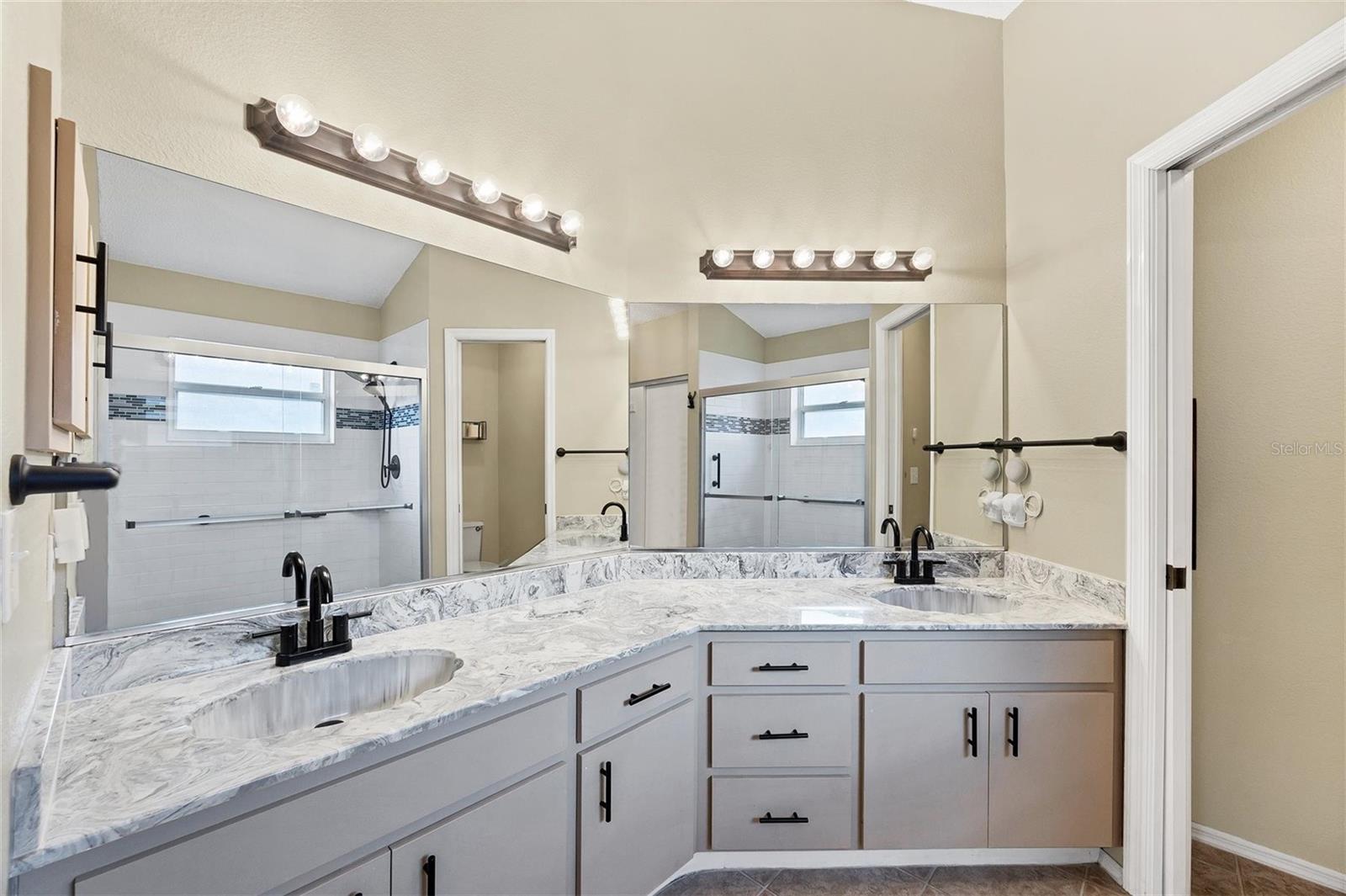 1451 FAWNWOOD CIR, SARASOTA, FL, 34232