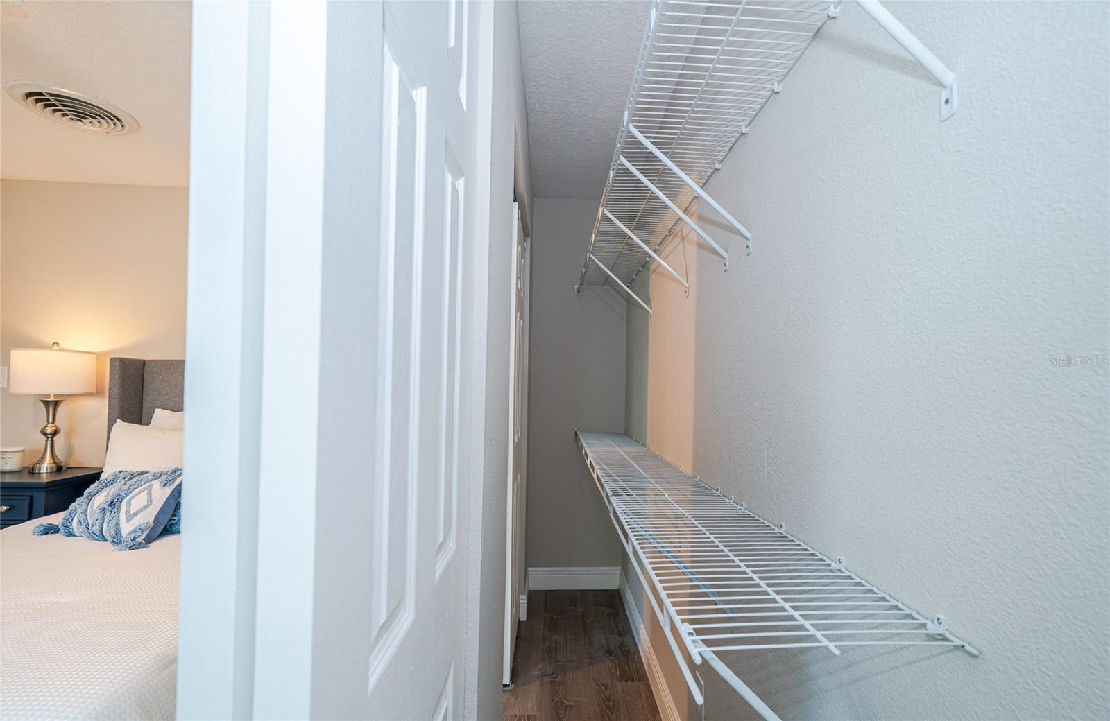 415 MISSION HILLS AVE, TAMPA, FL, 33617