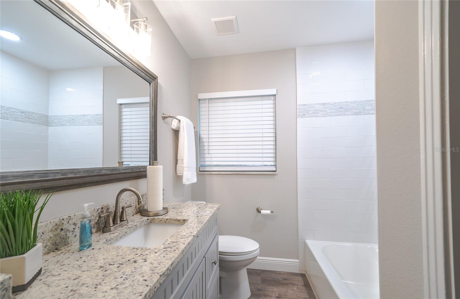 415 MISSION HILLS AVE, TAMPA, FL, 33617