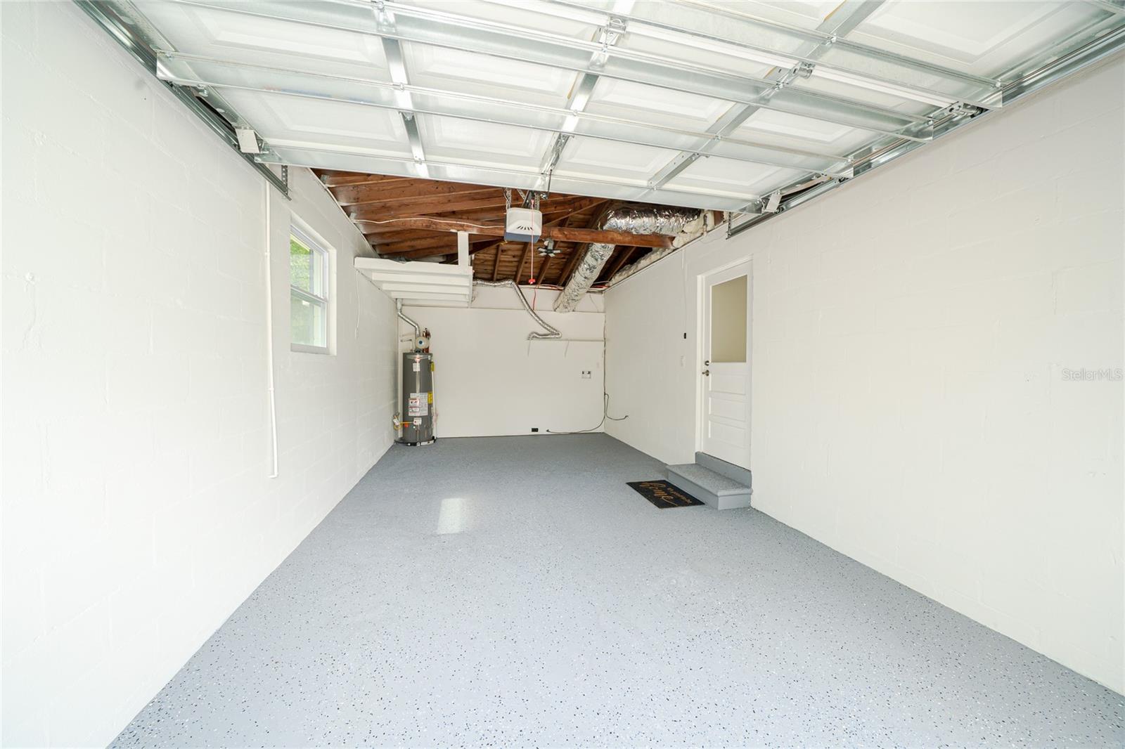 415 MISSION HILLS AVE, TAMPA, FL, 33617