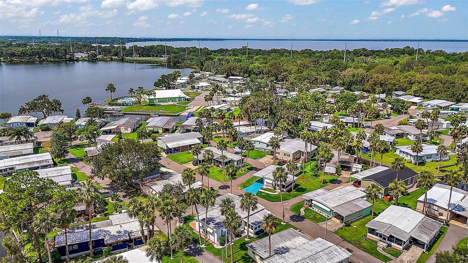 124A SHADY LN, EUSTIS, FL, 32726