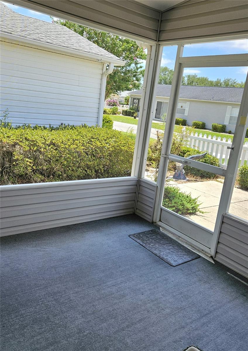 2105 ESCOBAR AVE, THE VILLAGES, FL, 32159