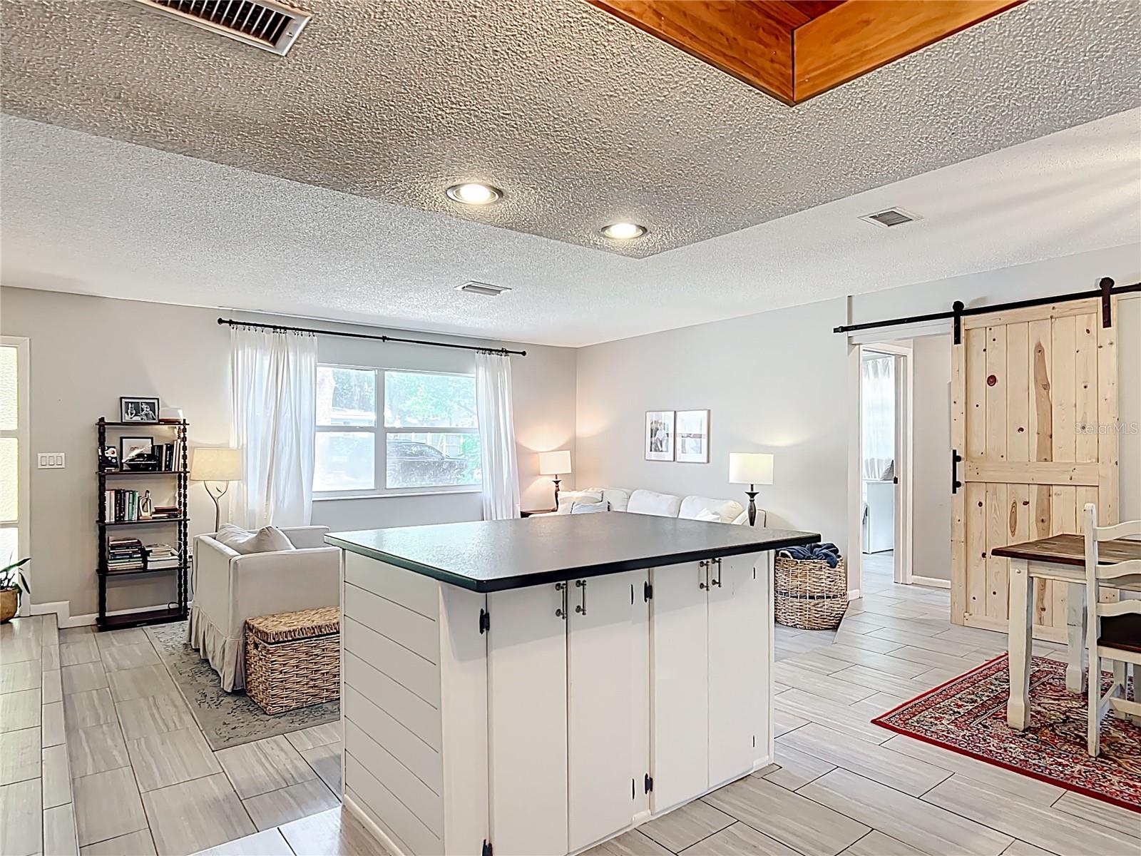 825 N HOLLYWOOD CIR, CRYSTAL RIVER, FL, 34429