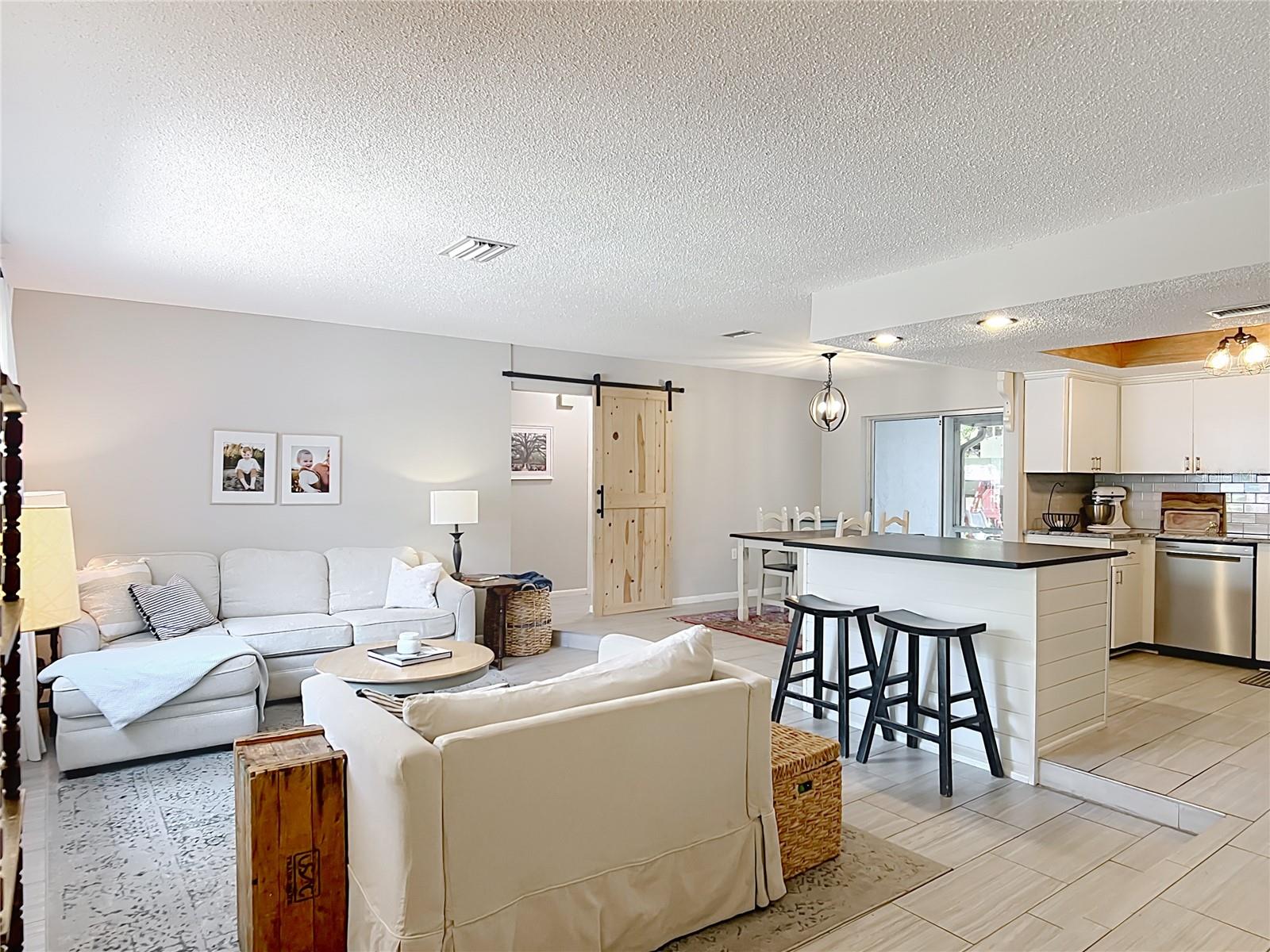 825 N HOLLYWOOD CIR, CRYSTAL RIVER, FL, 34429