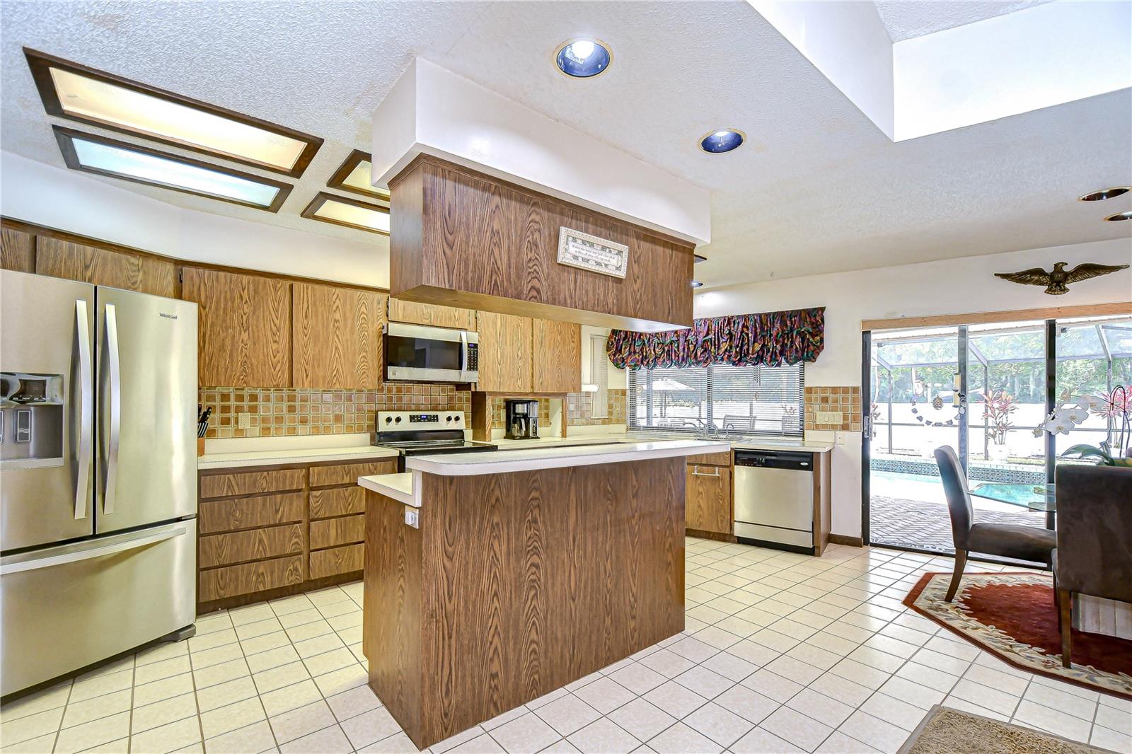 13903 WOLCOTT DR, TAMPA, FL, 33624