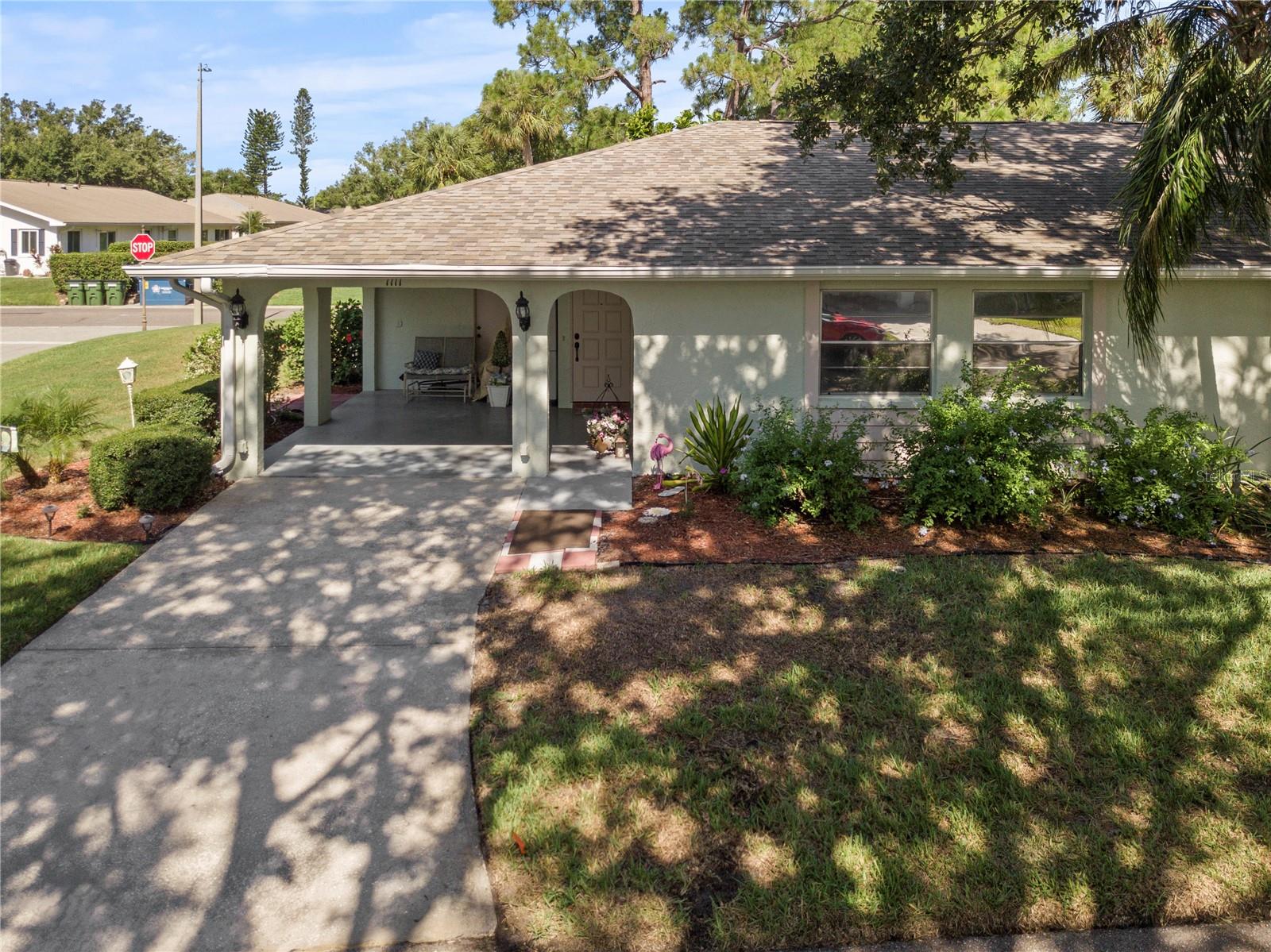 1111 HAREFIELD CIR, SUN CITY CENTER, FL, 33573