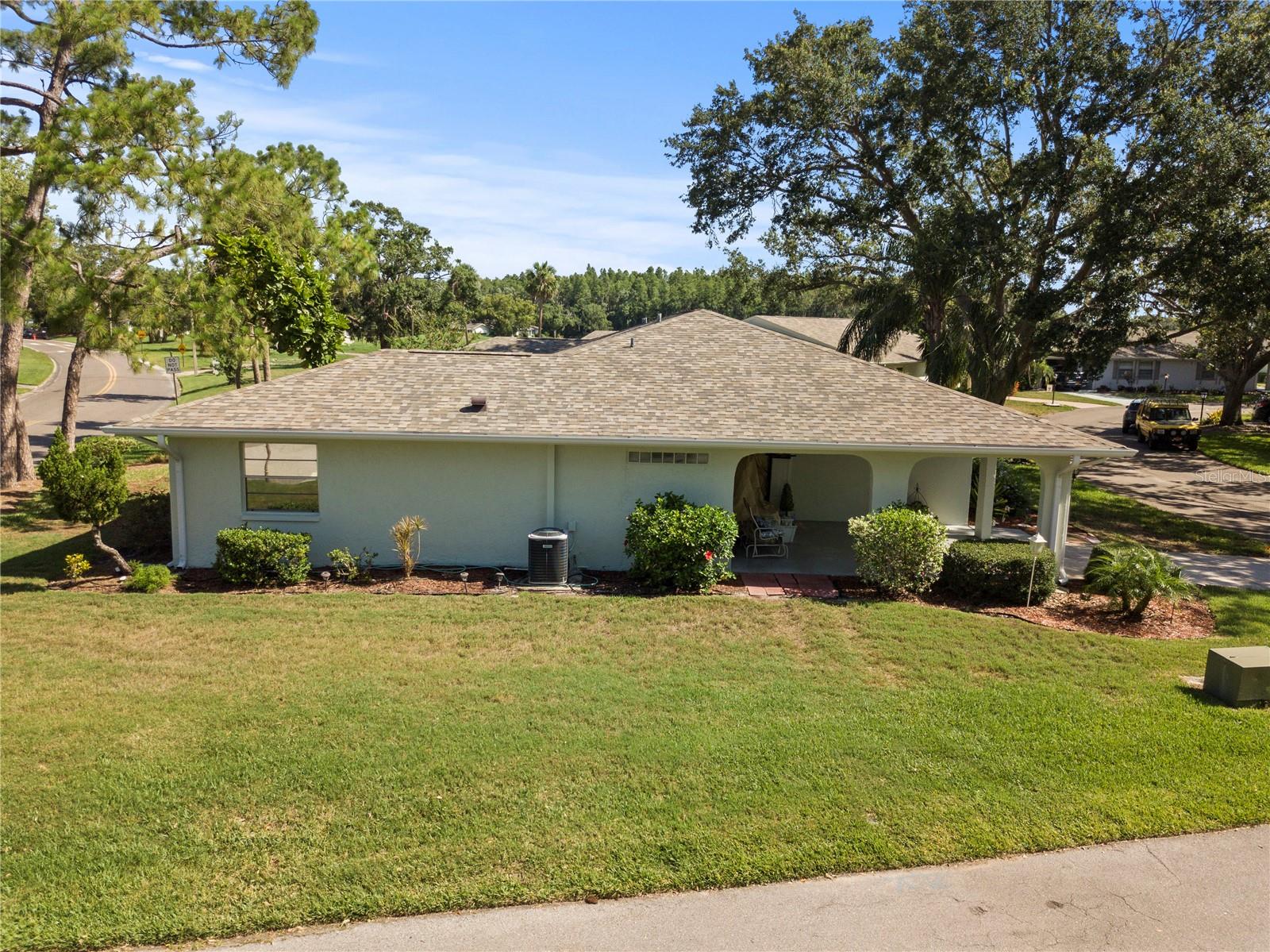 1111 HAREFIELD CIR, SUN CITY CENTER, FL, 33573