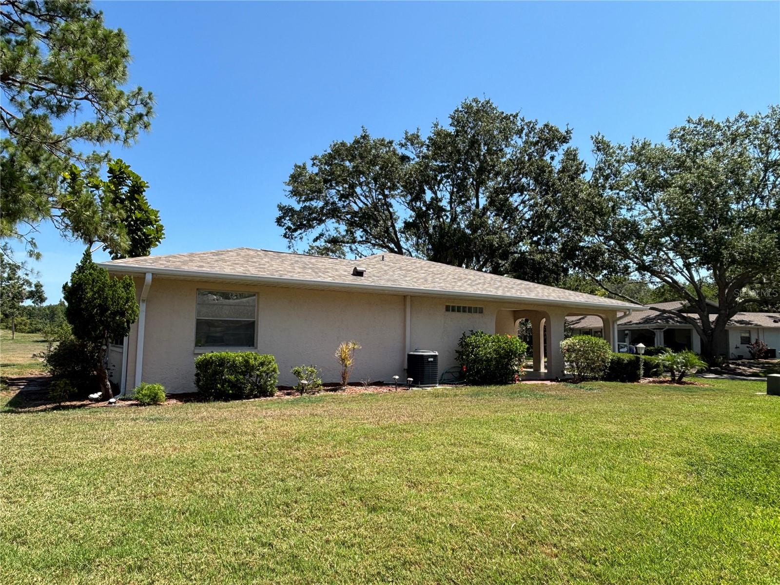 1111 HAREFIELD CIR, SUN CITY CENTER, FL, 33573