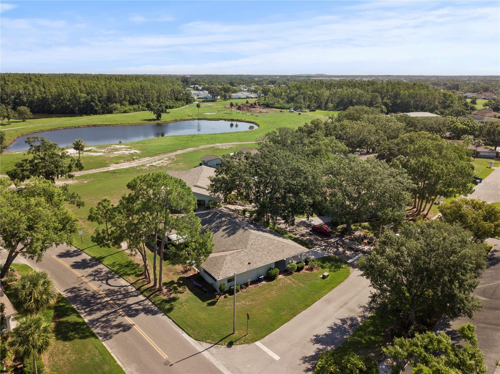 1111 HAREFIELD CIR, SUN CITY CENTER, FL, 33573