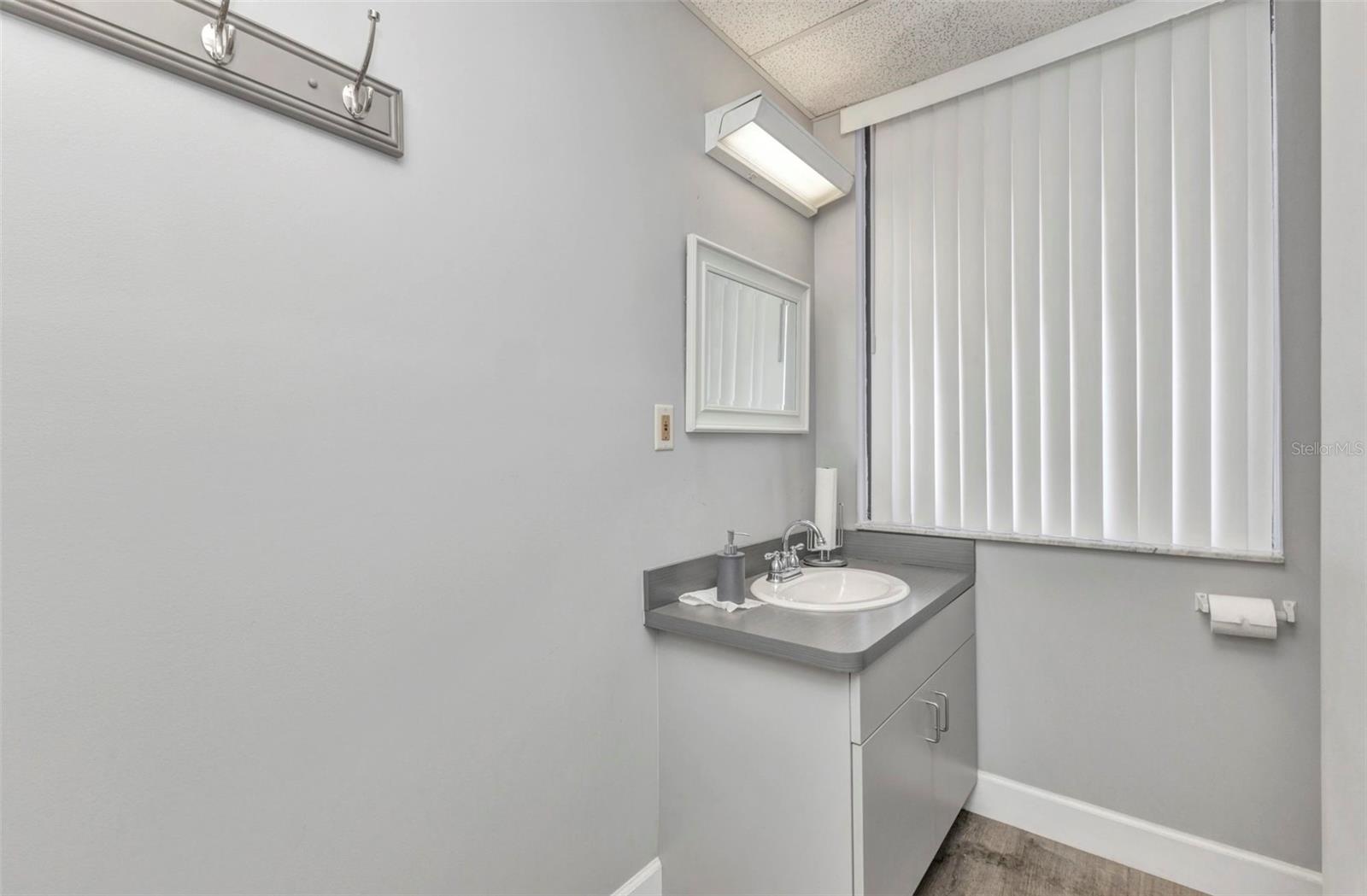 2525 HARBOR BLVD #206, PORT CHARLOTTE, FL, 33952