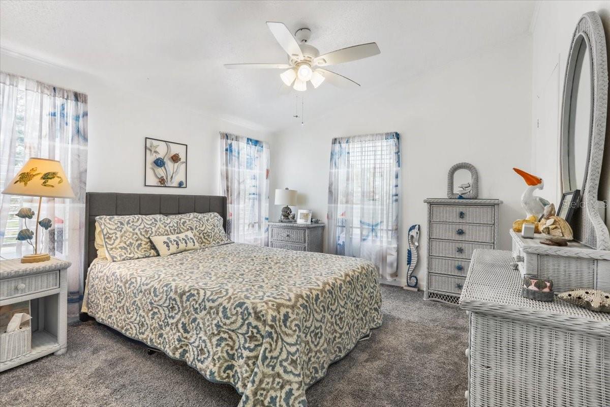 54 W 8TH AVE, HORSESHOE BEACH, FL, 32648