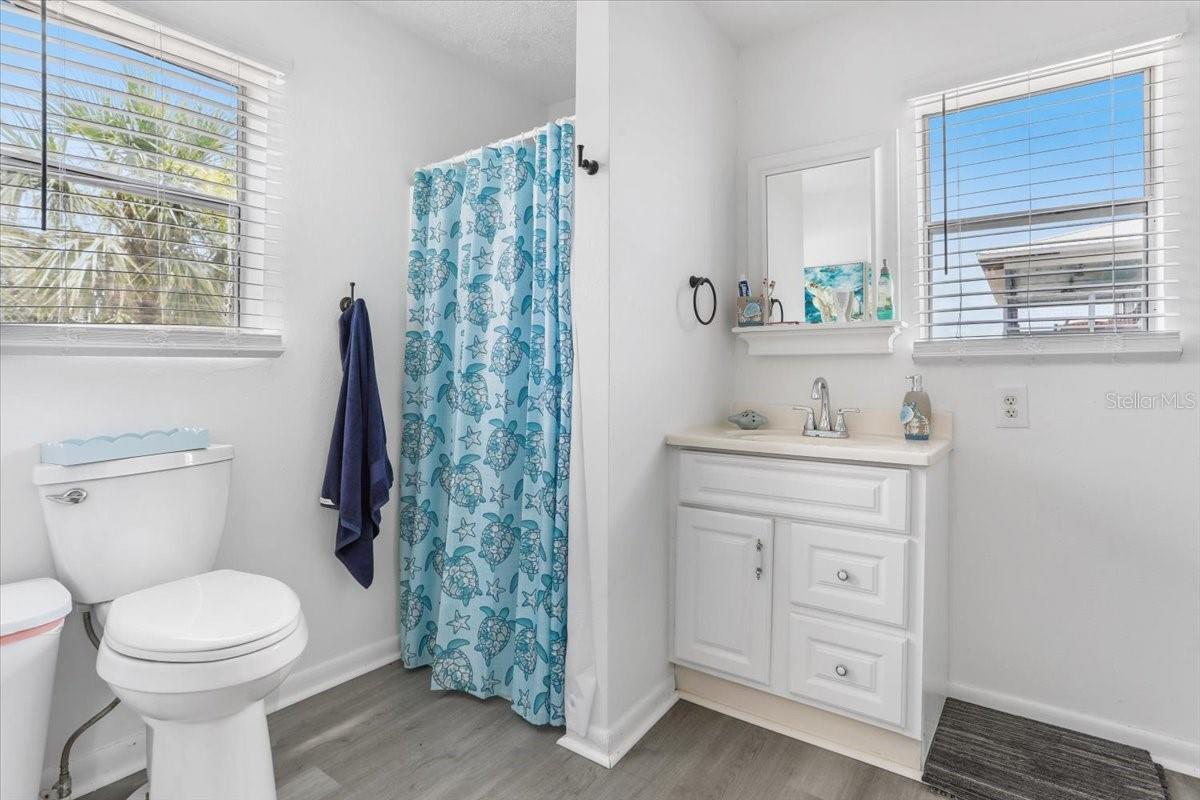 54 W 8TH AVE, HORSESHOE BEACH, FL, 32648