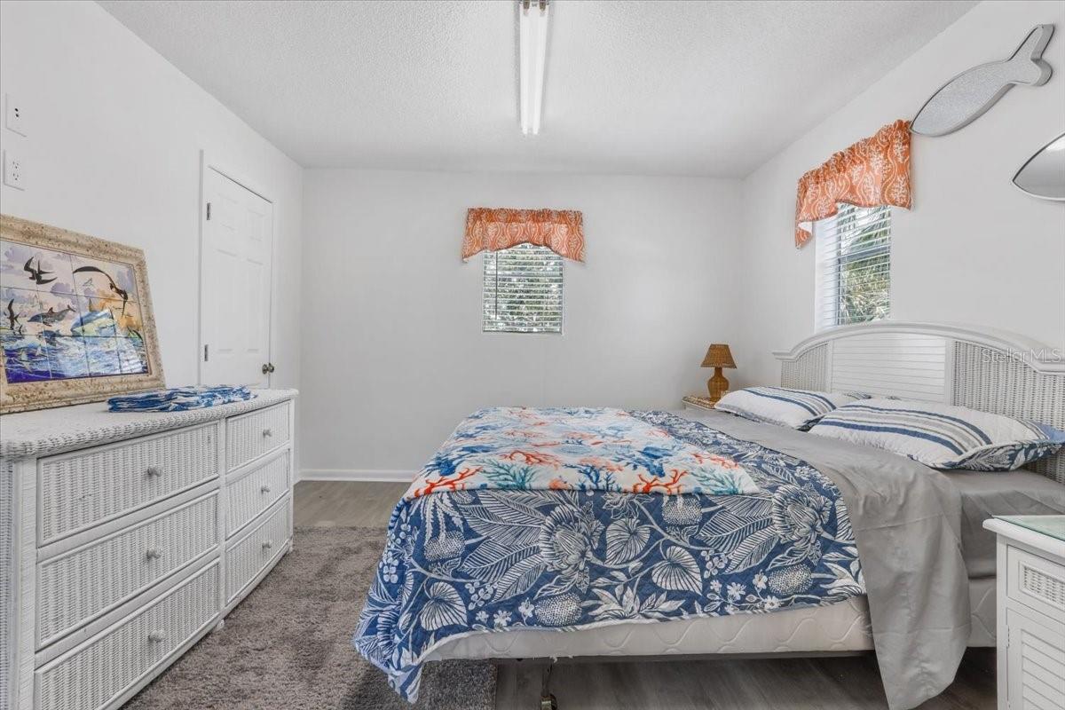 54 W 8TH AVE, HORSESHOE BEACH, FL, 32648