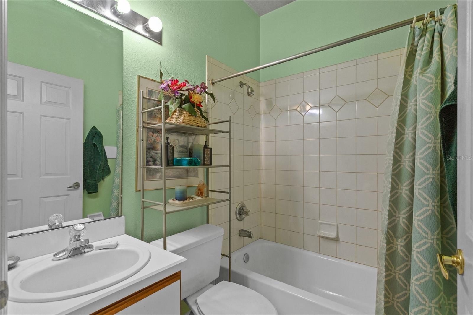 906 BERWICK DR, DAVENPORT, FL, 33897