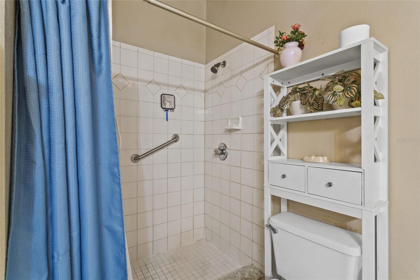 906 BERWICK DR, DAVENPORT, FL, 33897