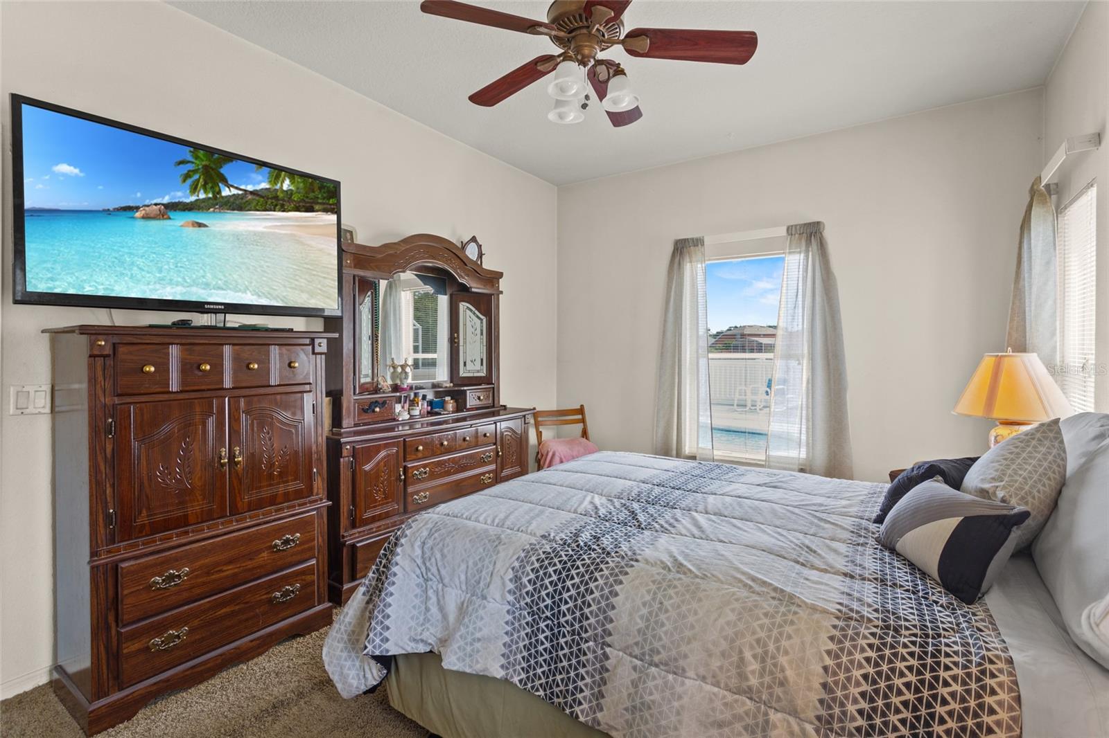 906 BERWICK DR, DAVENPORT, FL, 33897