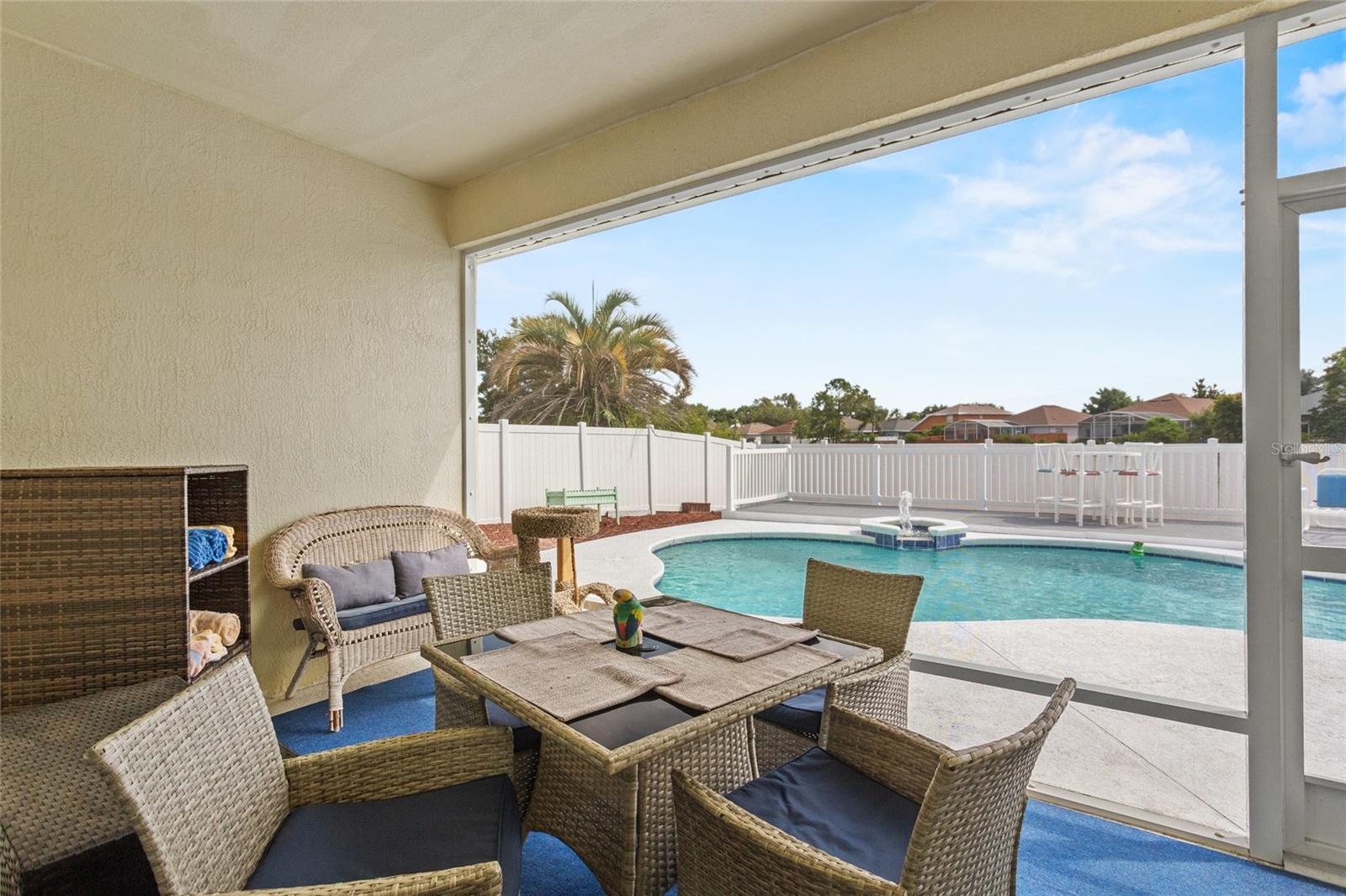 906 BERWICK DR, DAVENPORT, FL, 33897