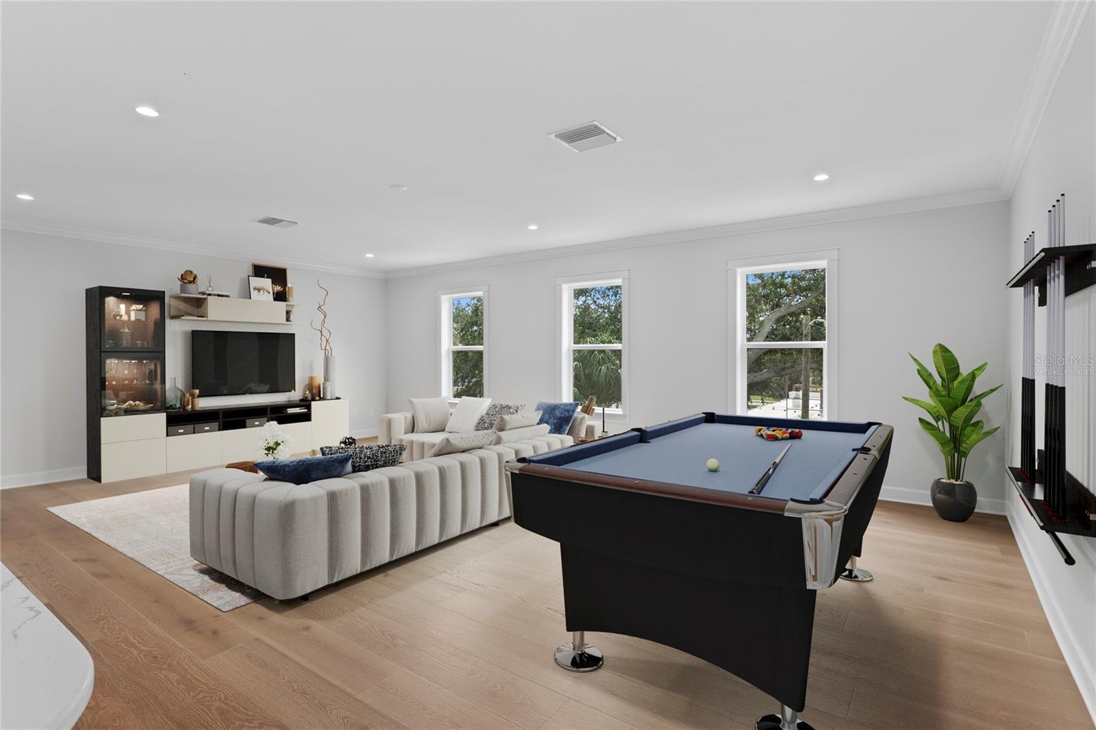 TB8391380 Property Photo