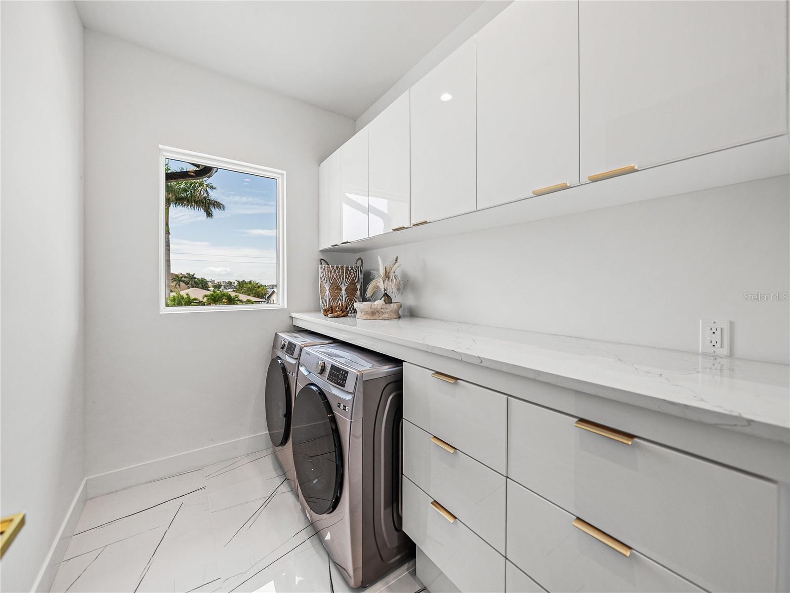 GC531303 Property Photo