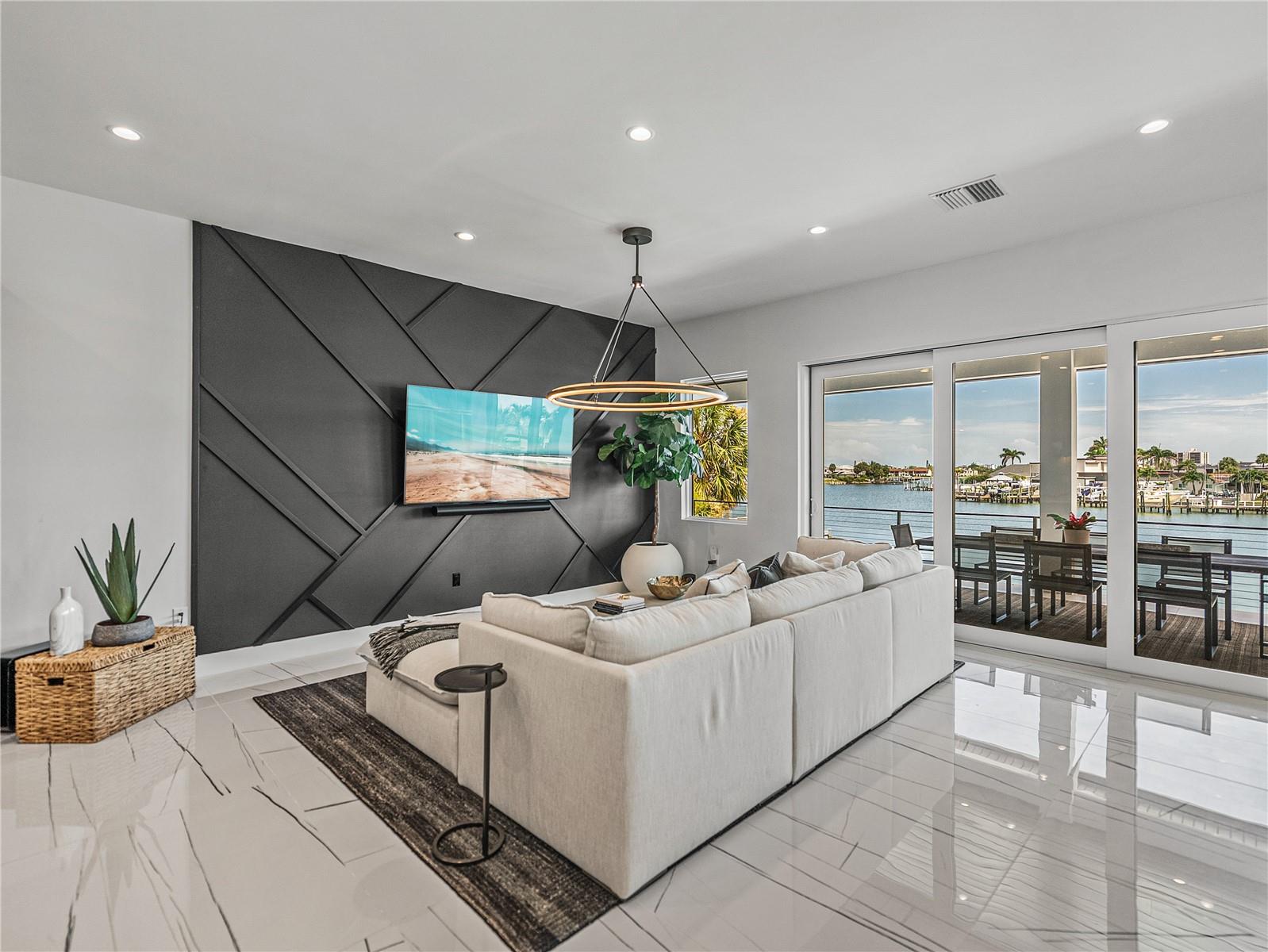 GC531303 Property Photo