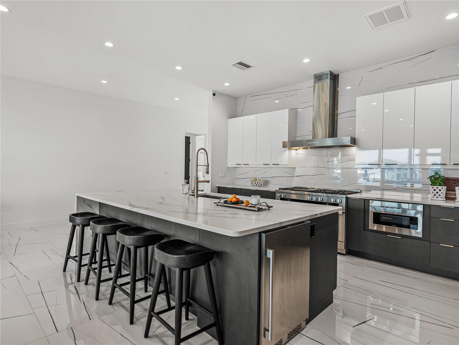 GC531303 Property Photo