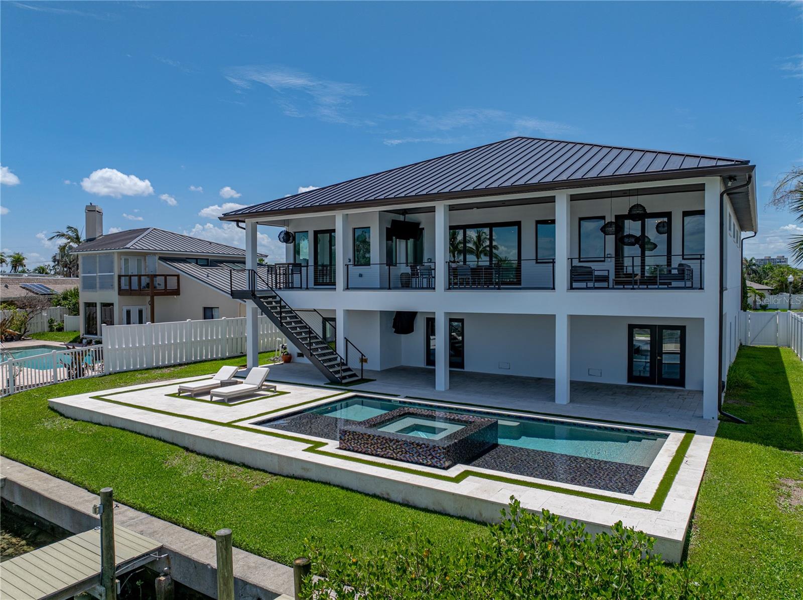 GC531303 Property Photo