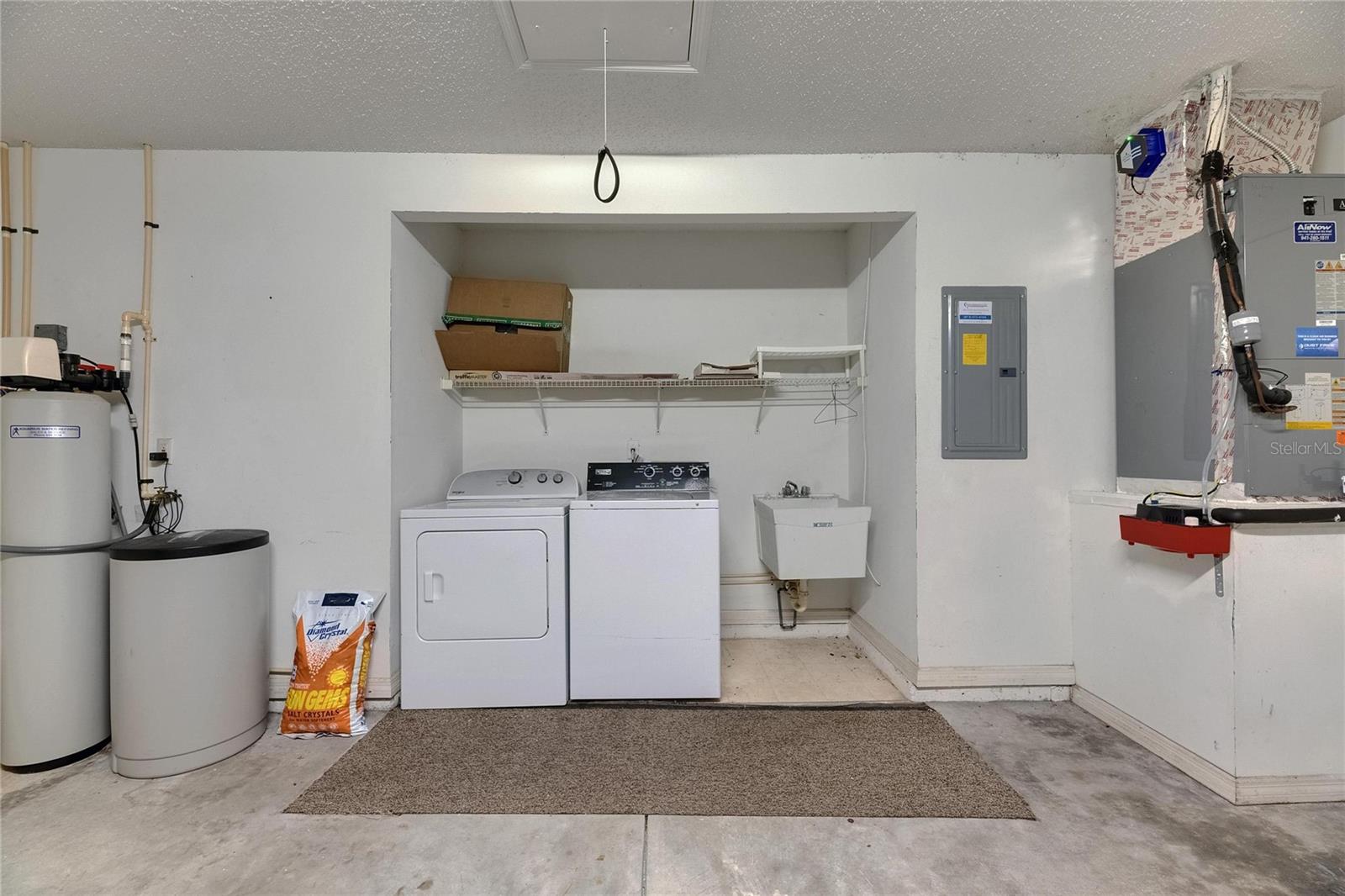 746 MASTERPIECE DR, SUN CITY CENTER, FL, 33573