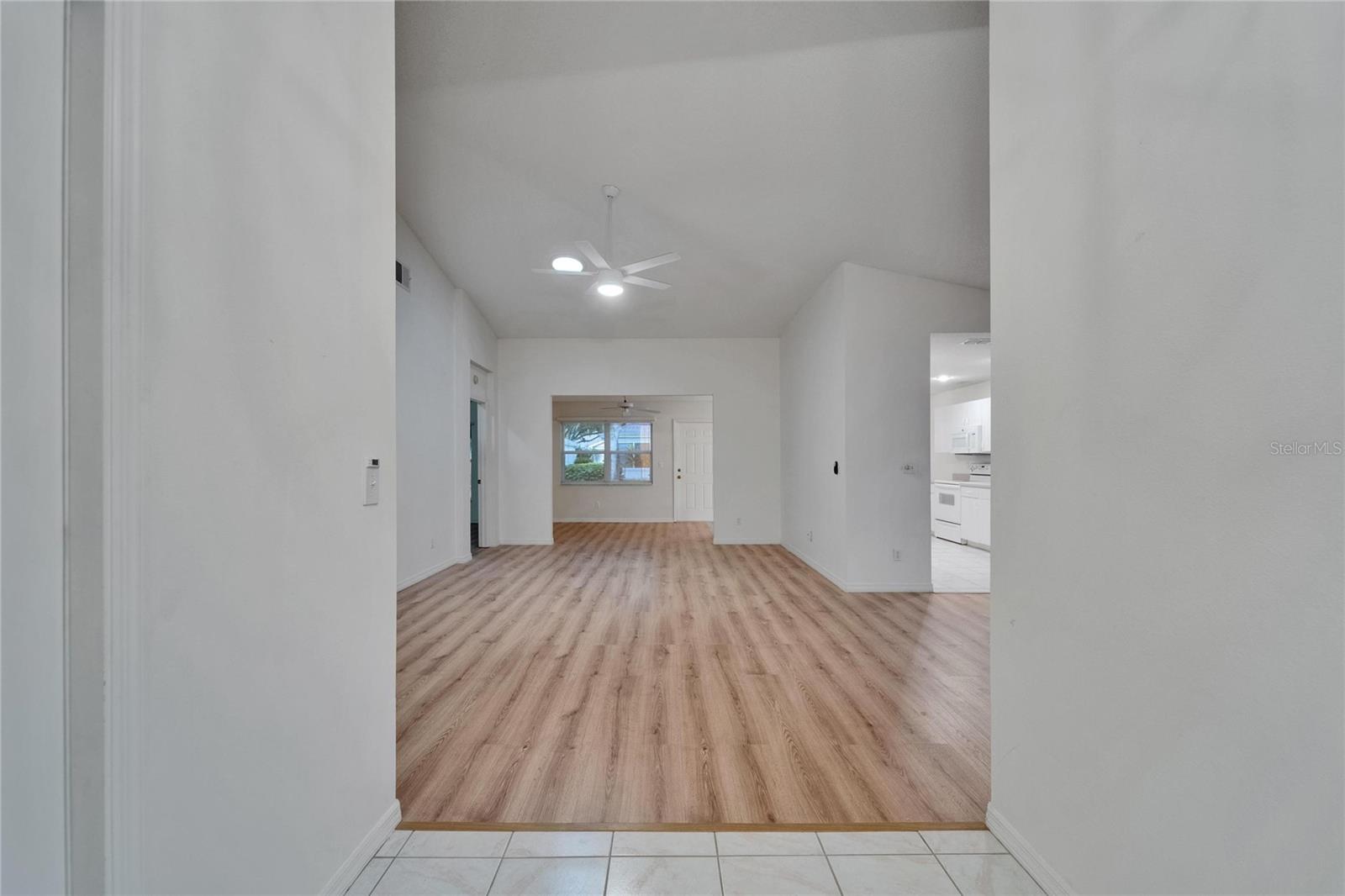 746 MASTERPIECE DR, SUN CITY CENTER, FL, 33573