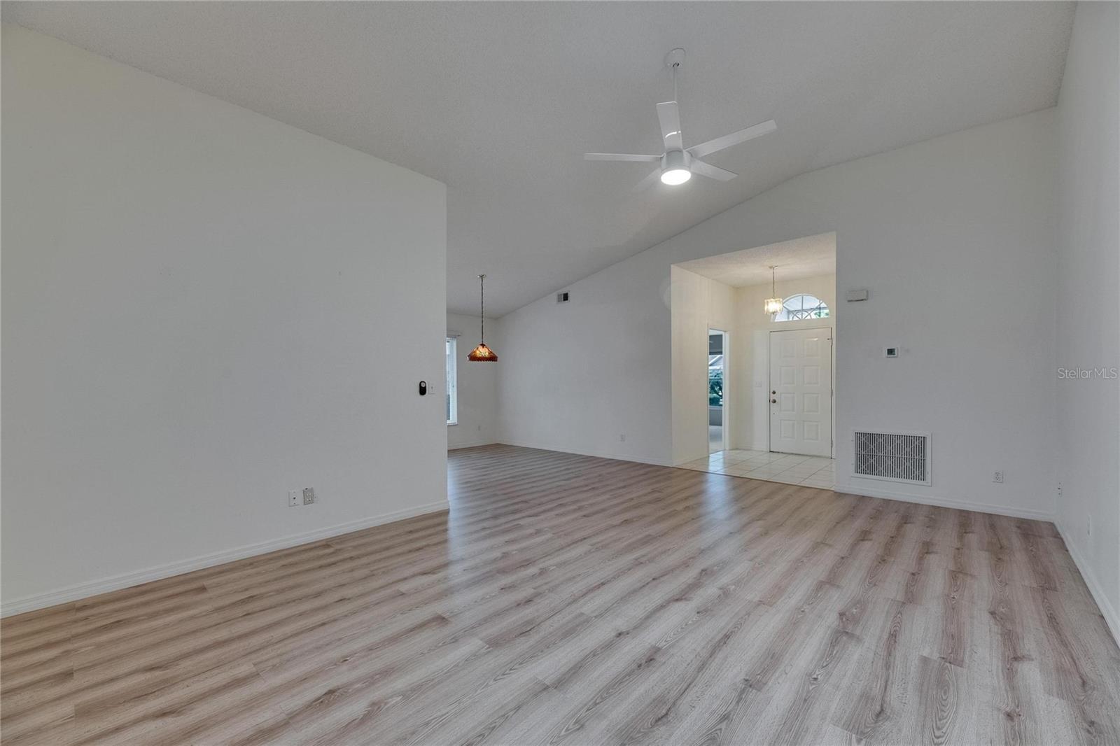 746 MASTERPIECE DR, SUN CITY CENTER, FL, 33573