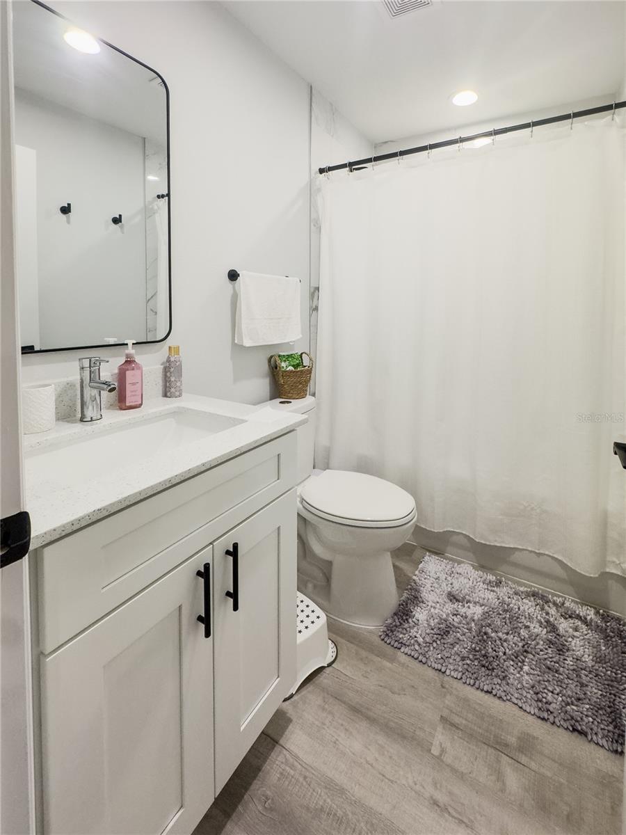 1590 WEST PKWY, DELAND, FL, 32724