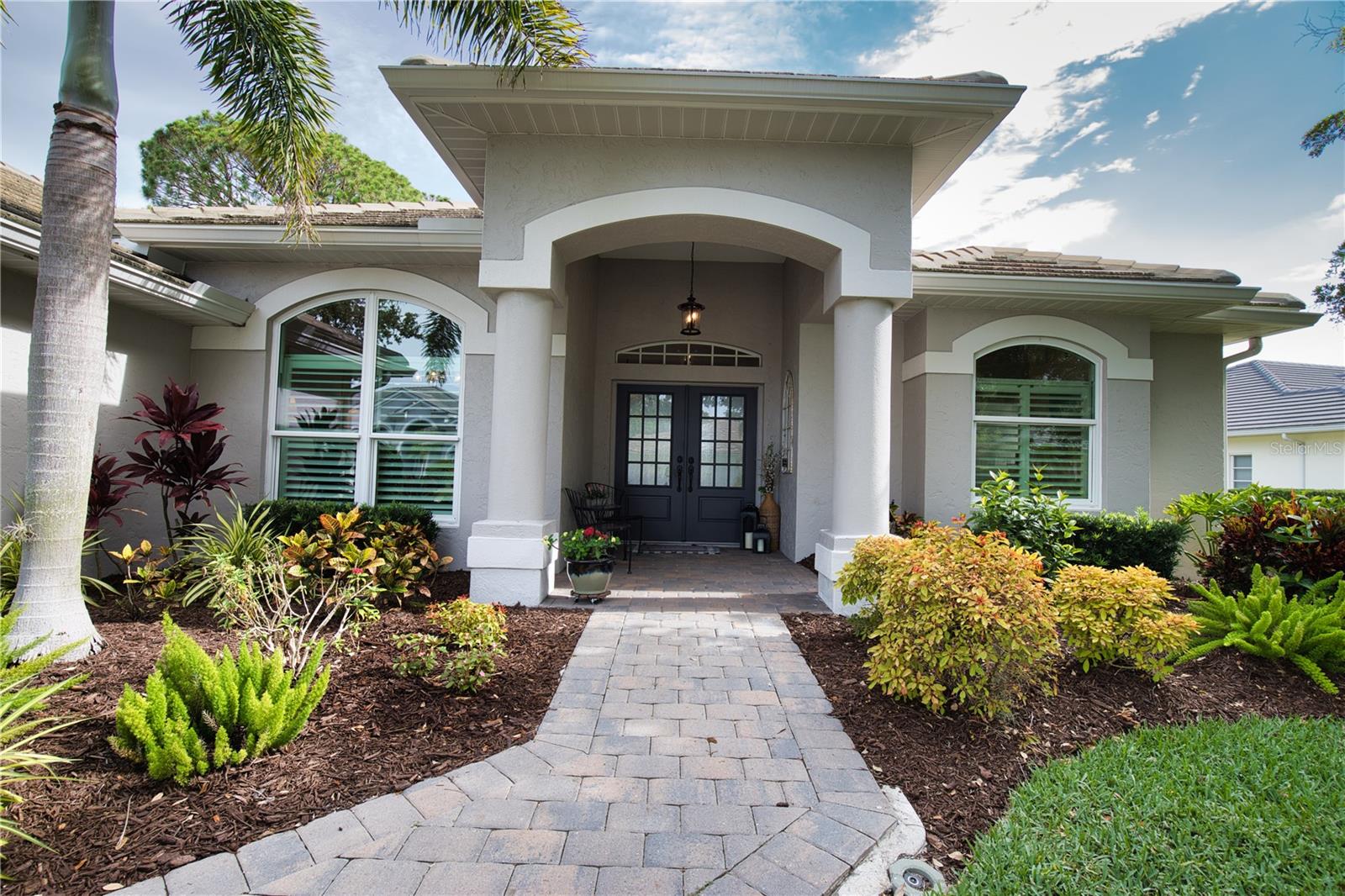 A4654281 Property Photo